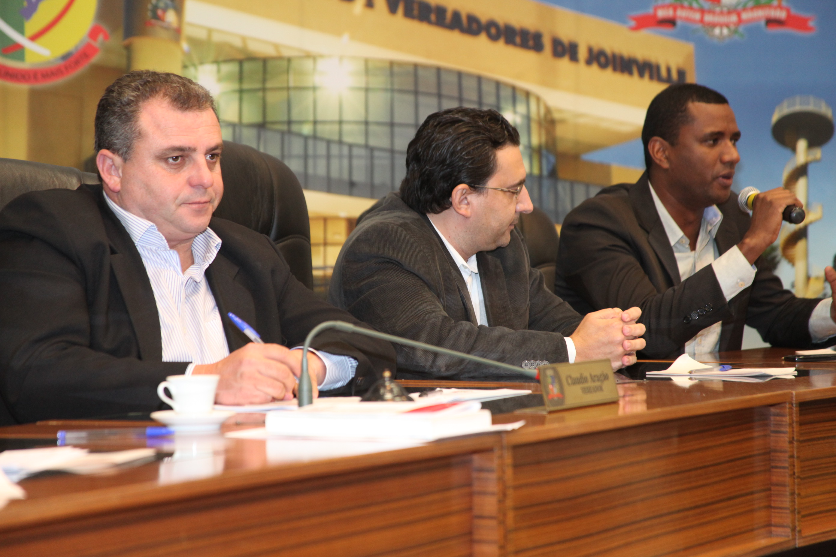 Comissão de Educação promove Audiência Pública em Joinville para discutir a Reenturmação. Foto: Fábio Queiroz