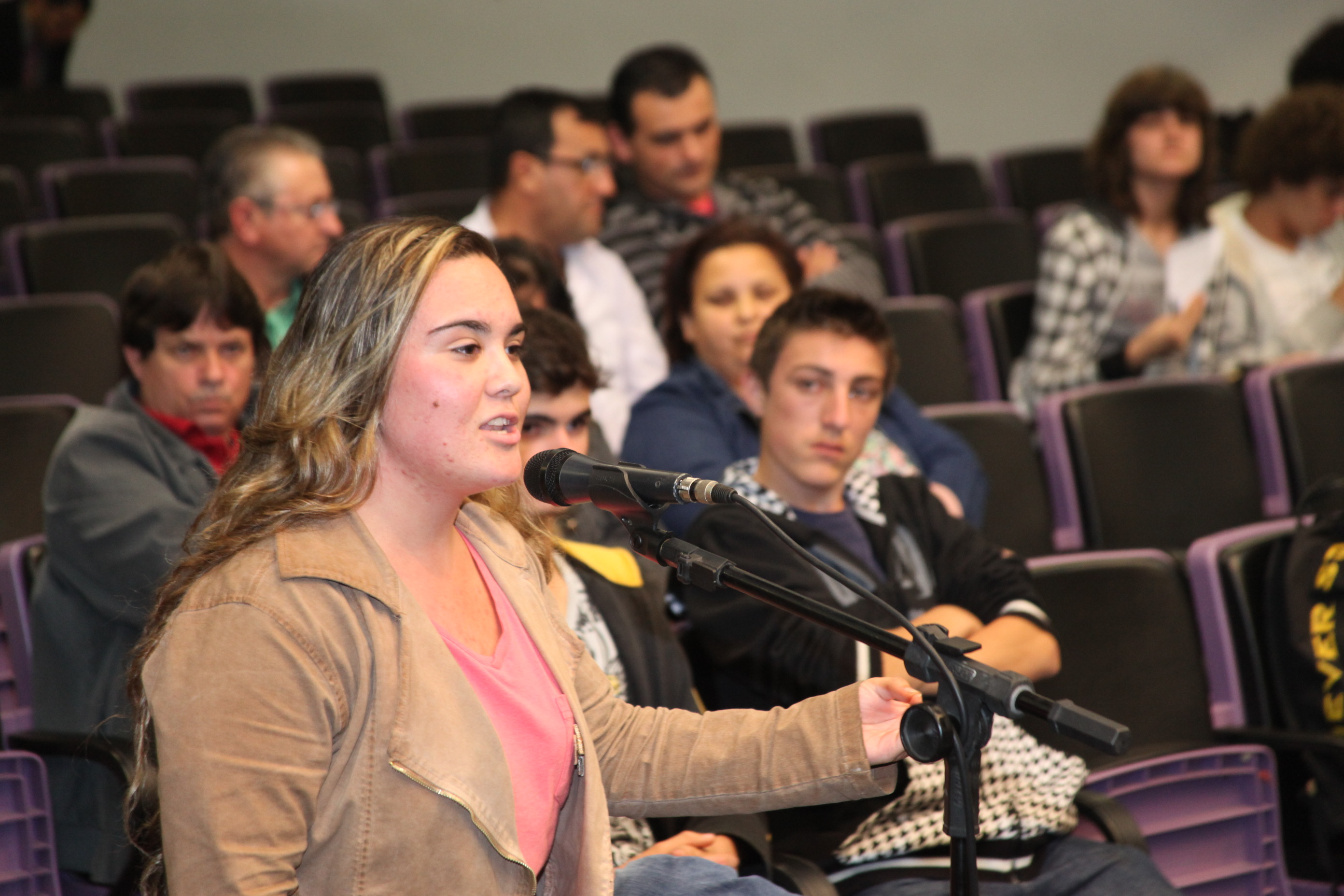 Comissão de Educação promove Audiência Pública em Joinville para discutir a Reenturmação. Foto: Fábio Queiroz