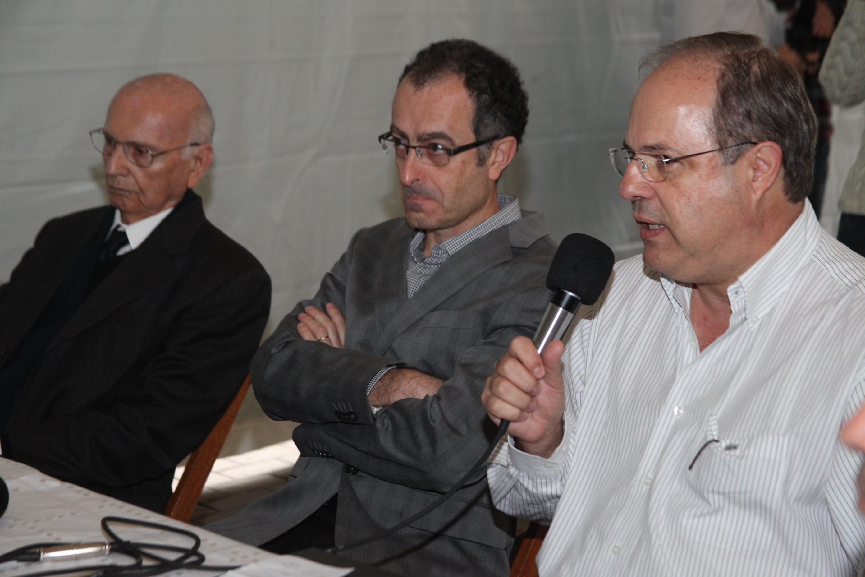 Rádio Eldorado de Criciúma promove debate acerca do uso do carvão mineral com a presença dos deputados Joares Ponticelli (PP) e Valmir Comin (PP). Foto: Fábio Queiroz