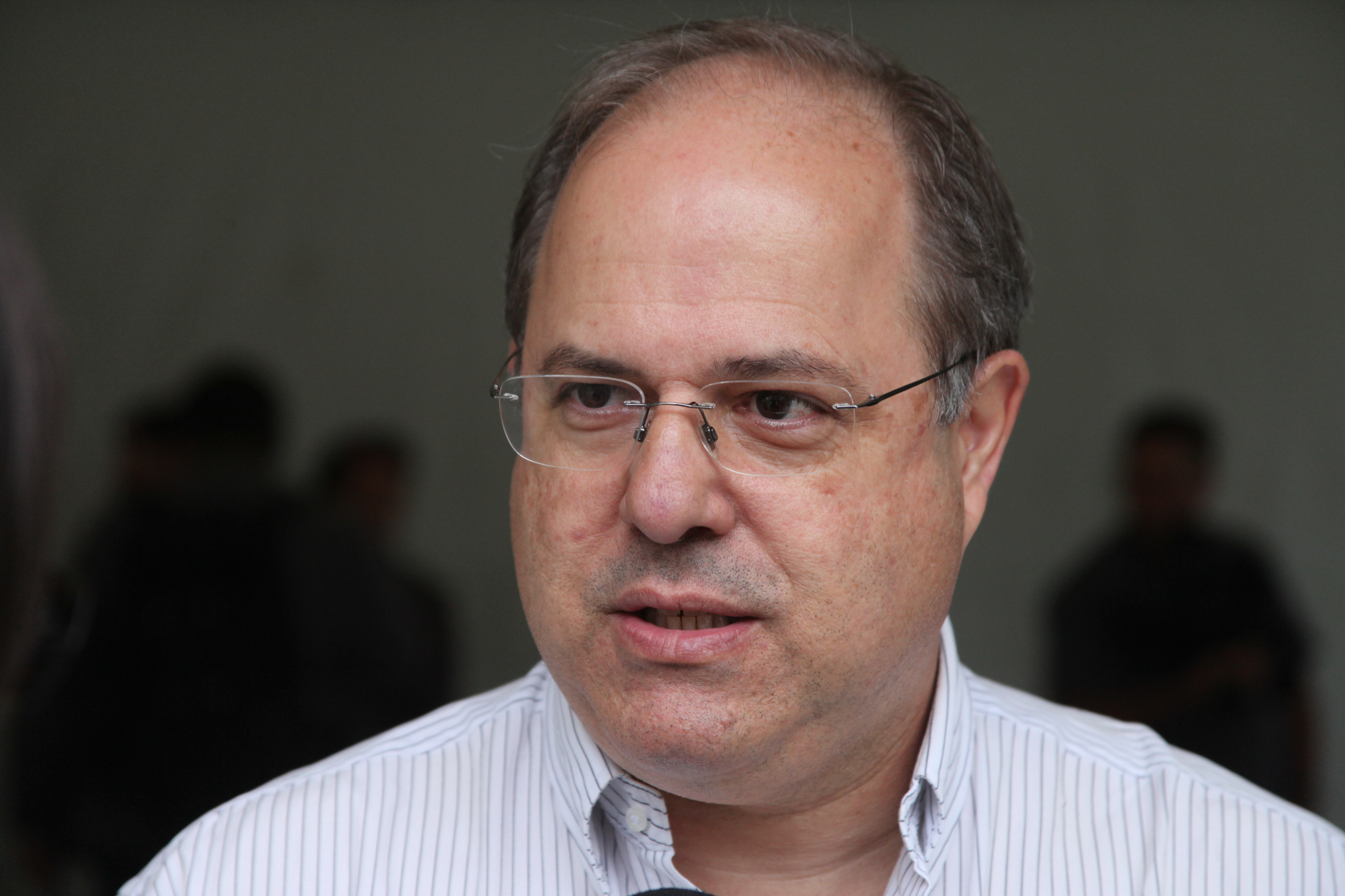 Rádio Eldorado de Criciúma promove debate acerca do uso do carvão mineral com a presença dos deputados Joares Ponticelli (PP) e Valmir Comin (PP). Foto: Fábio Queiroz