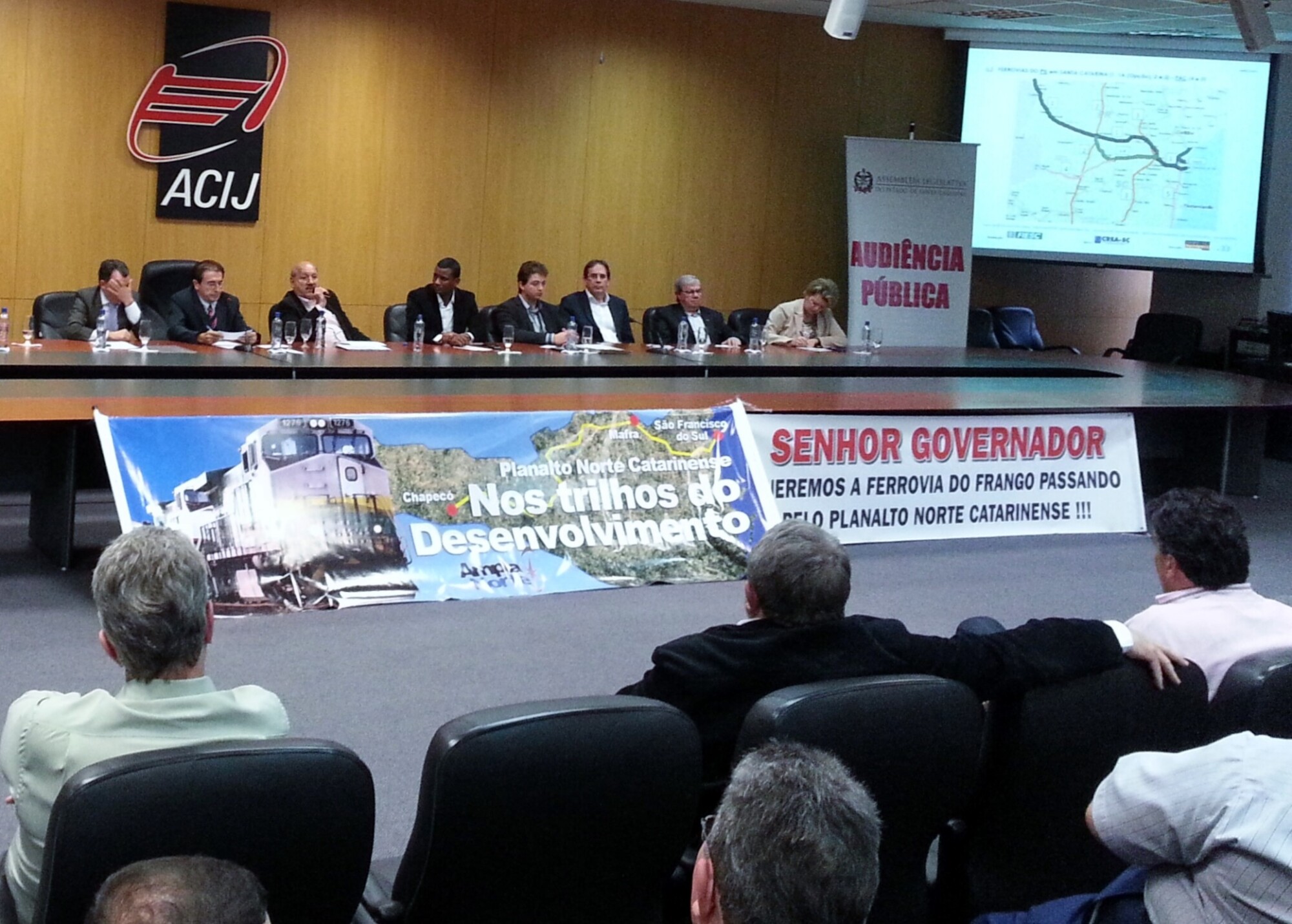 Deputados defendem que Ferrovia do Frango passe pelo Planalto Norte