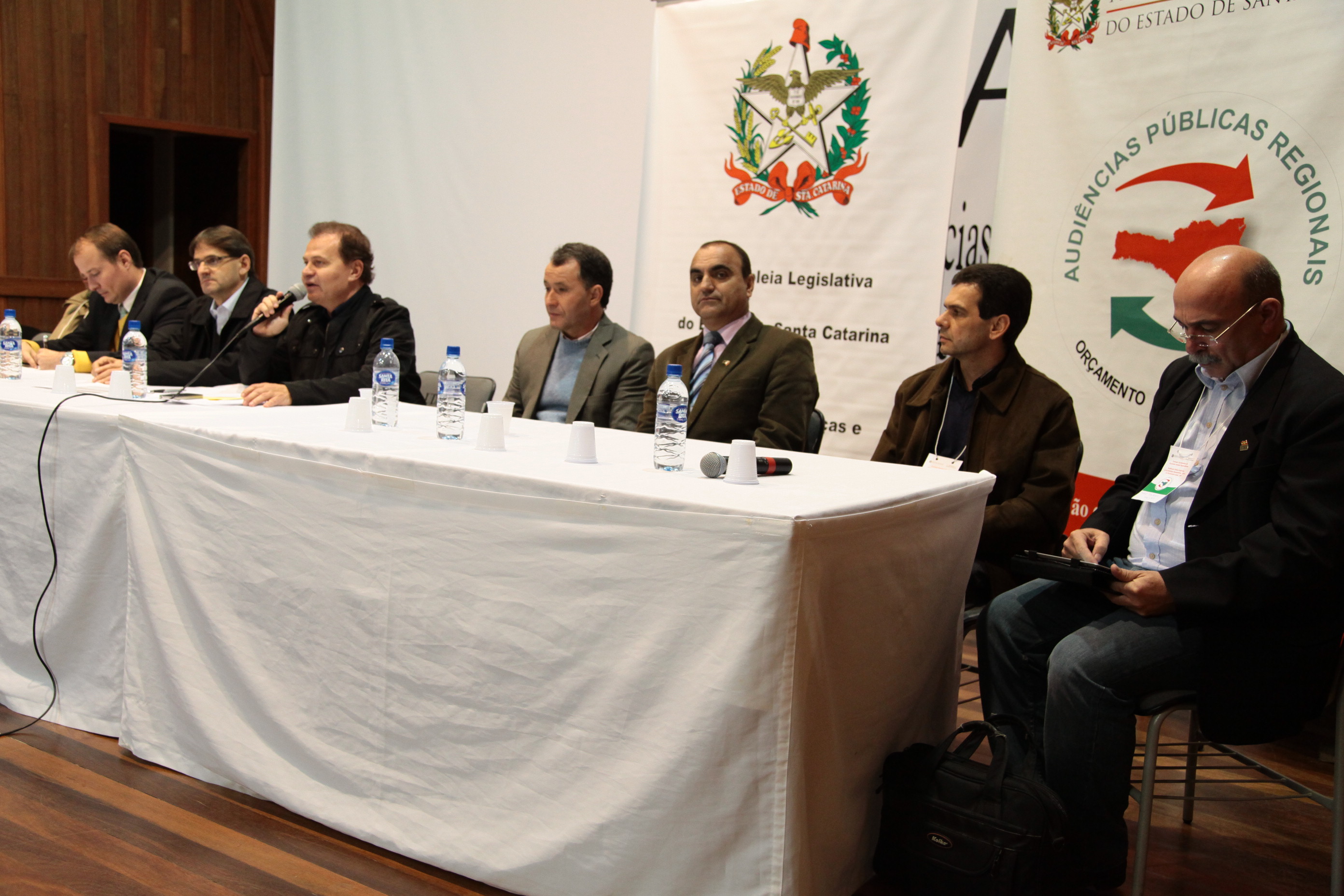 Audiência Pública do Orçamento Regionalizado em Lages. Foto: Miriam Zomer