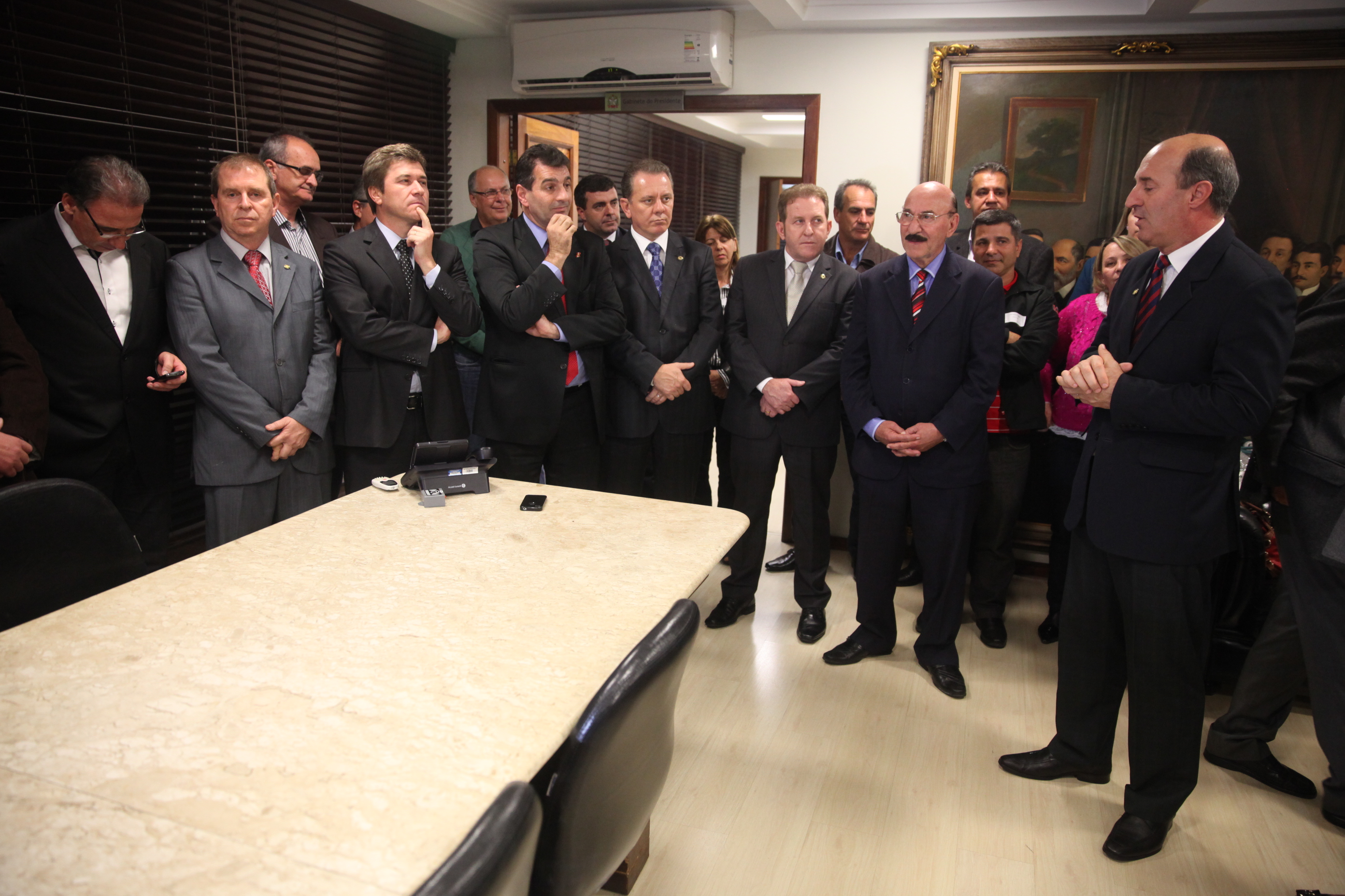 Reunião com o Secretário de Infraestrutura, Valdir Cobalchini - Foto: Lucas Gabriel Diniz