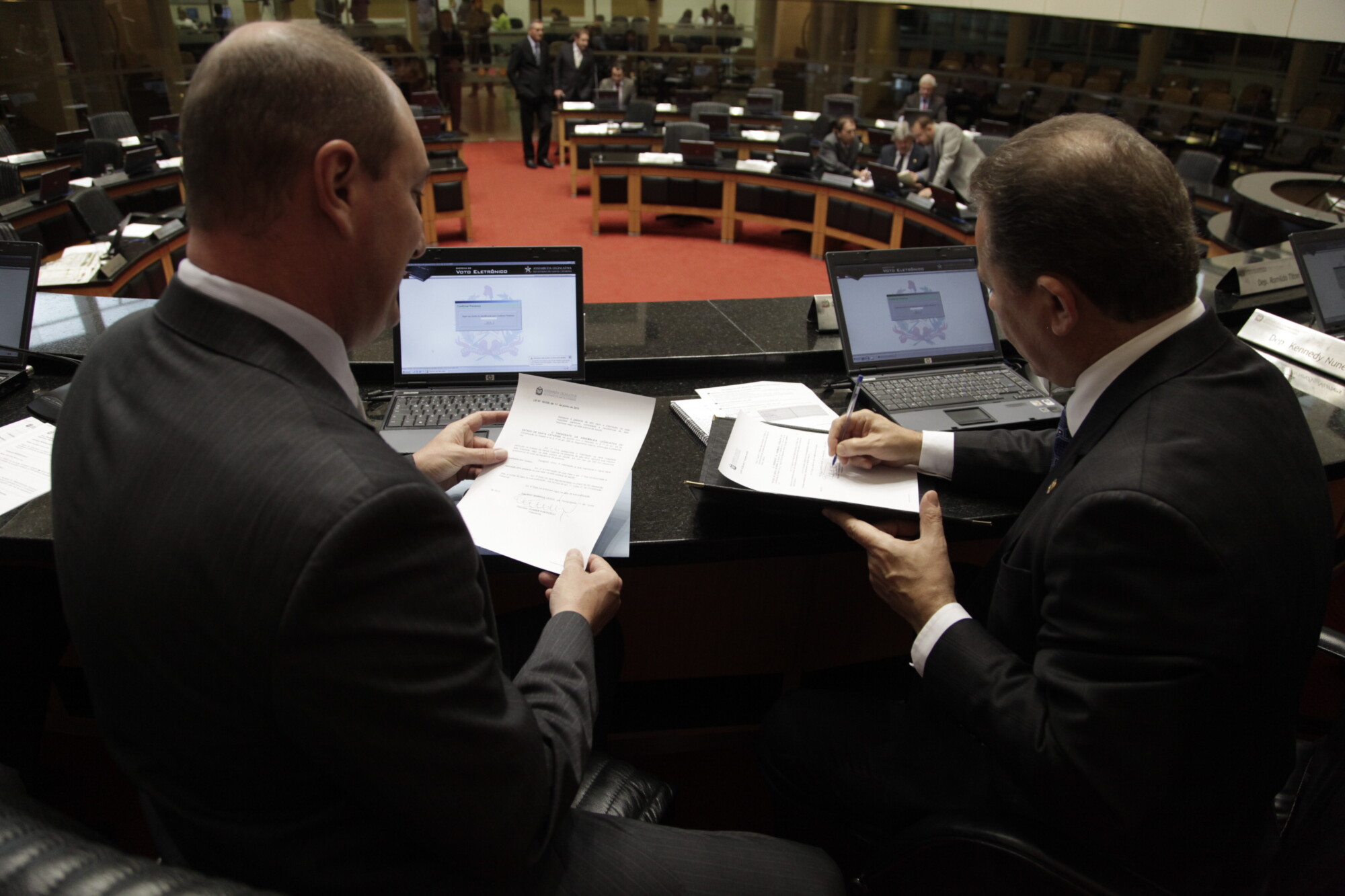 Deputados comemoram a abertura do mercado japonês para a carne suína de SC