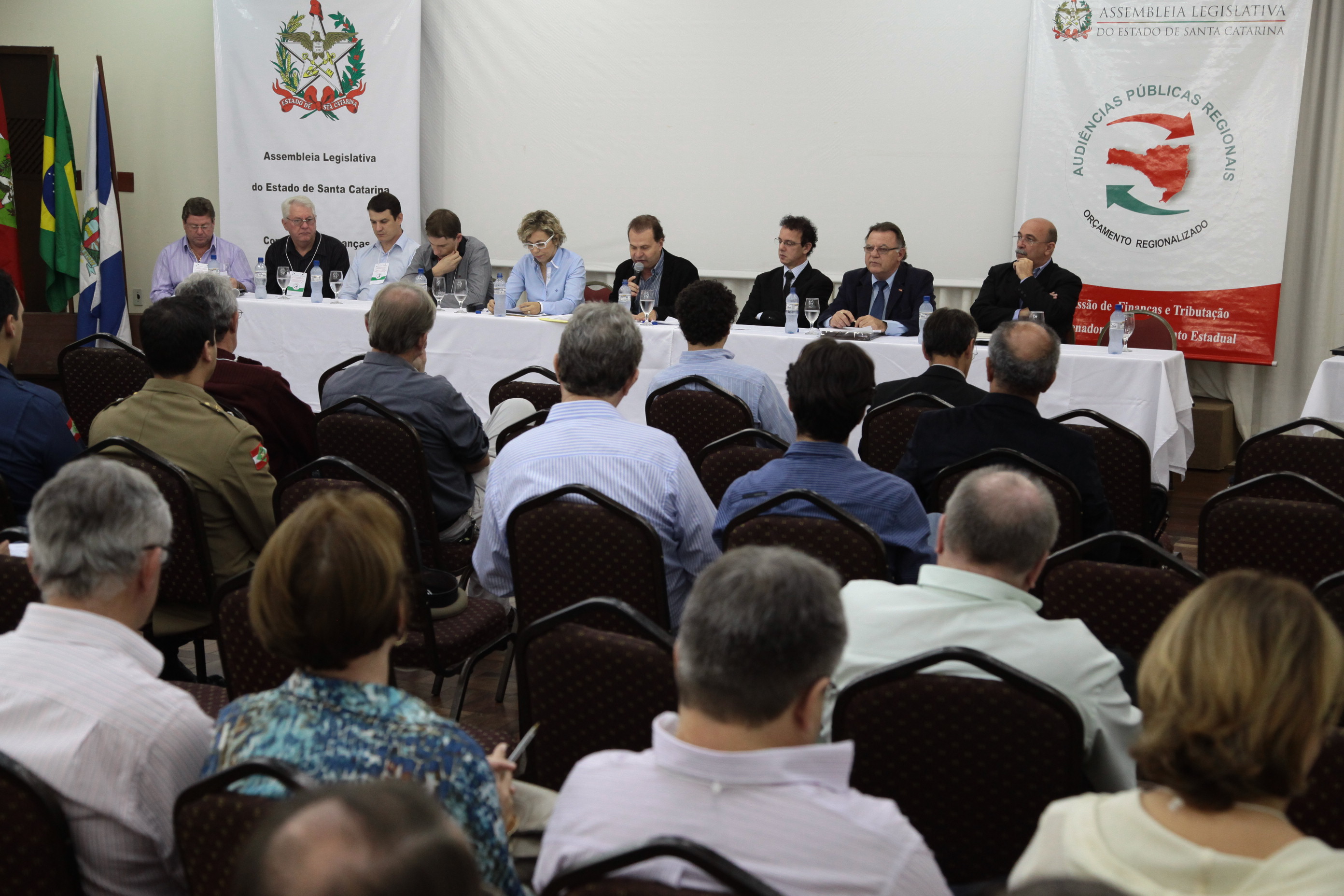 Audiência Pública do Orçamento Regionalizado em Timbó. Foto: Miriam Zomer