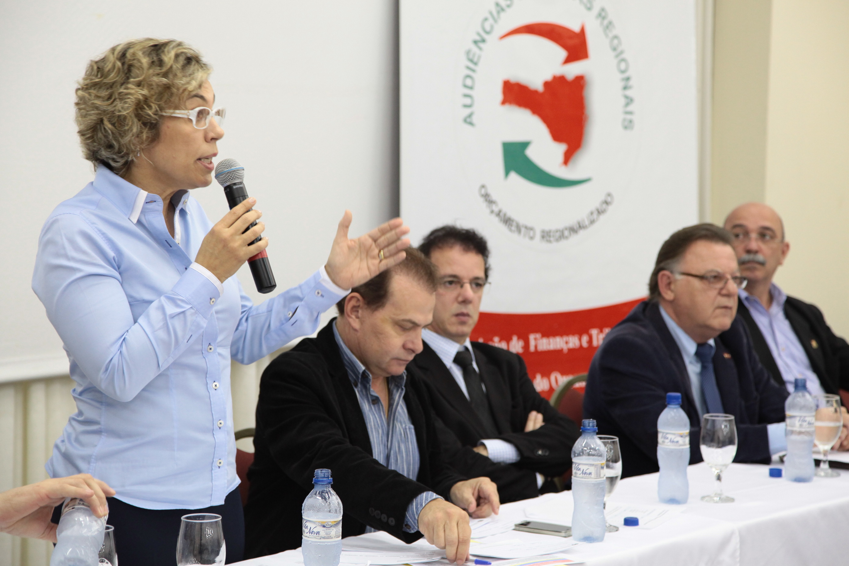Audiência Pública do Orçamento Regionalizado em Timbó. Foto: Miriam Zomer