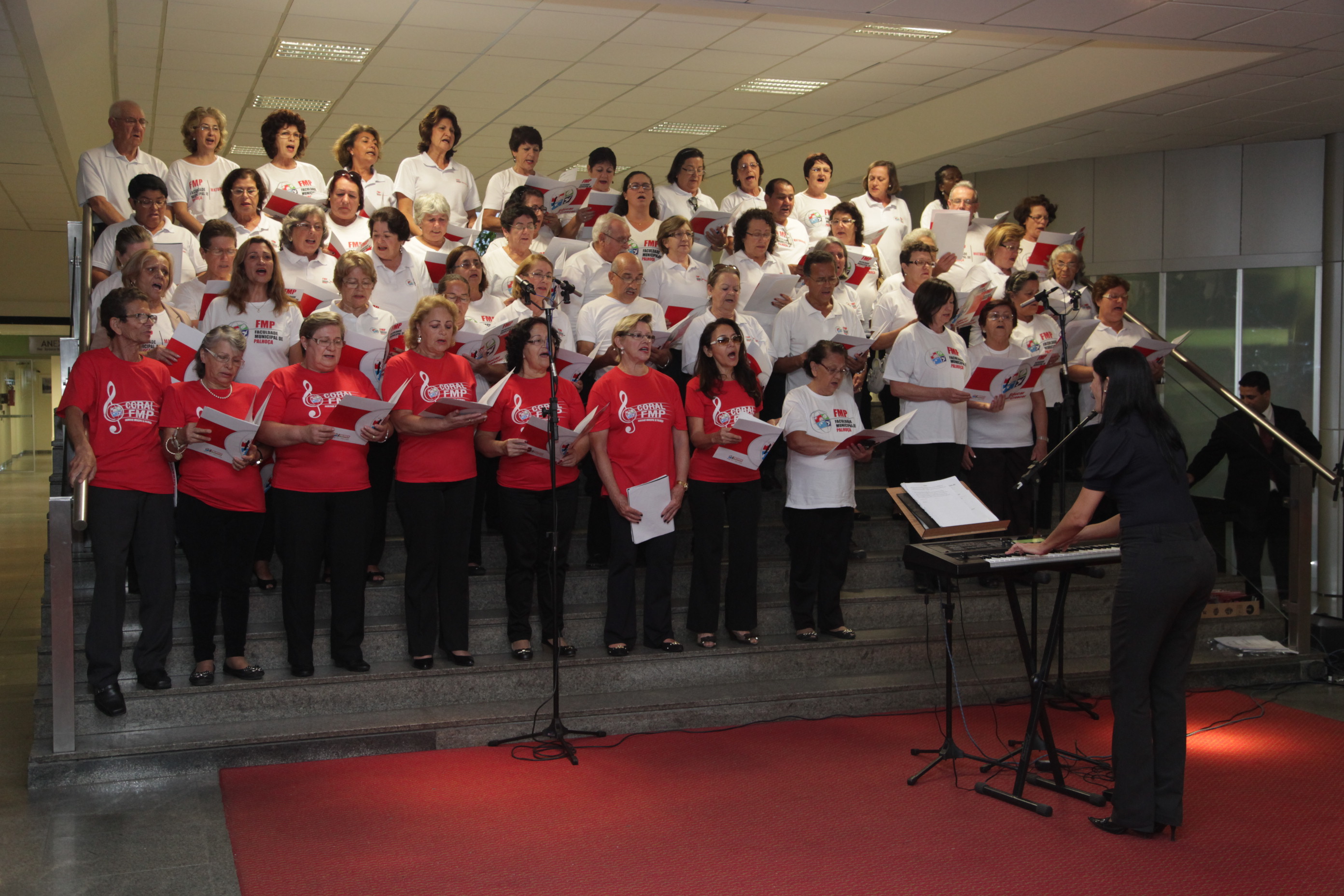 Apresentação Musical da Faculdade da Maturidade de Palhoça