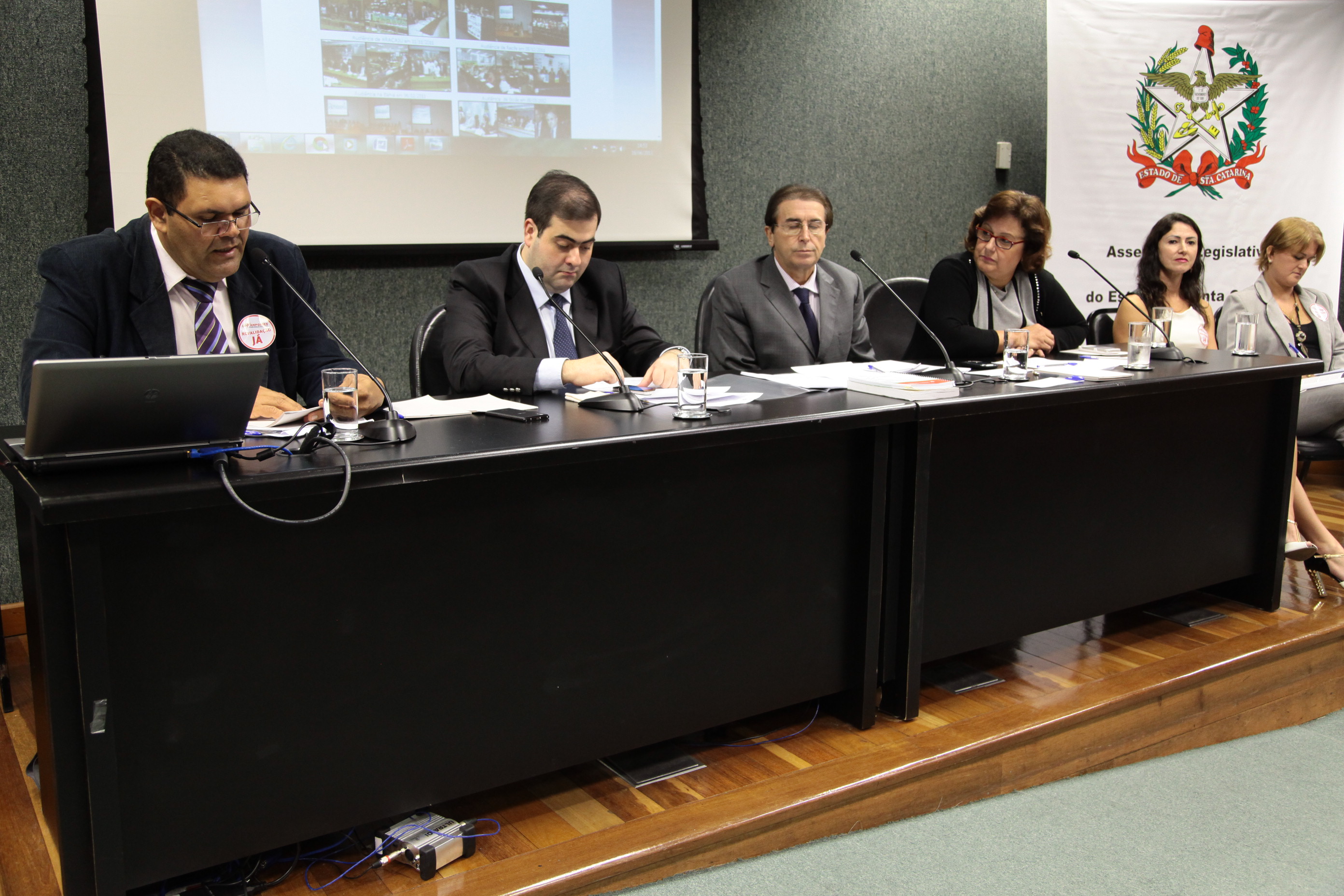 Audiência Pública para discutir sobre Admissão no Estado de Santa Catarina de Diplomas de Pós-Graduação obtidos no exterior. Foto: Miriam Zomer