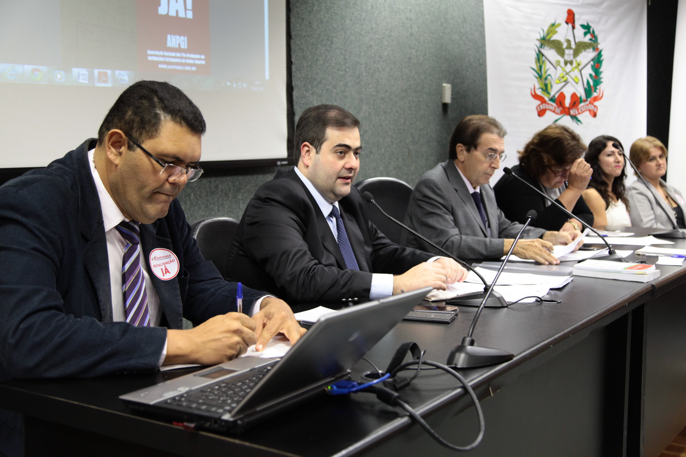 Audiência Pública para discutir sobre Admissão no Estado de Santa Catarina de Diplomas de Pós-Graduação obtidos no exterior. Foto: Miriam Zomer