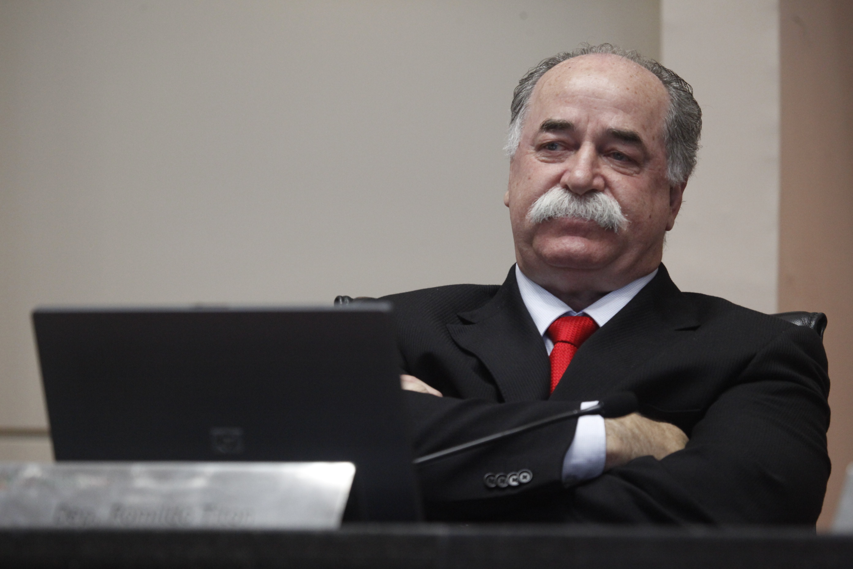 Sessão Plenária - Plenário Osni Régis - Deputado: Romildo Titon (PMDB) - Foto: Carlos Kilian