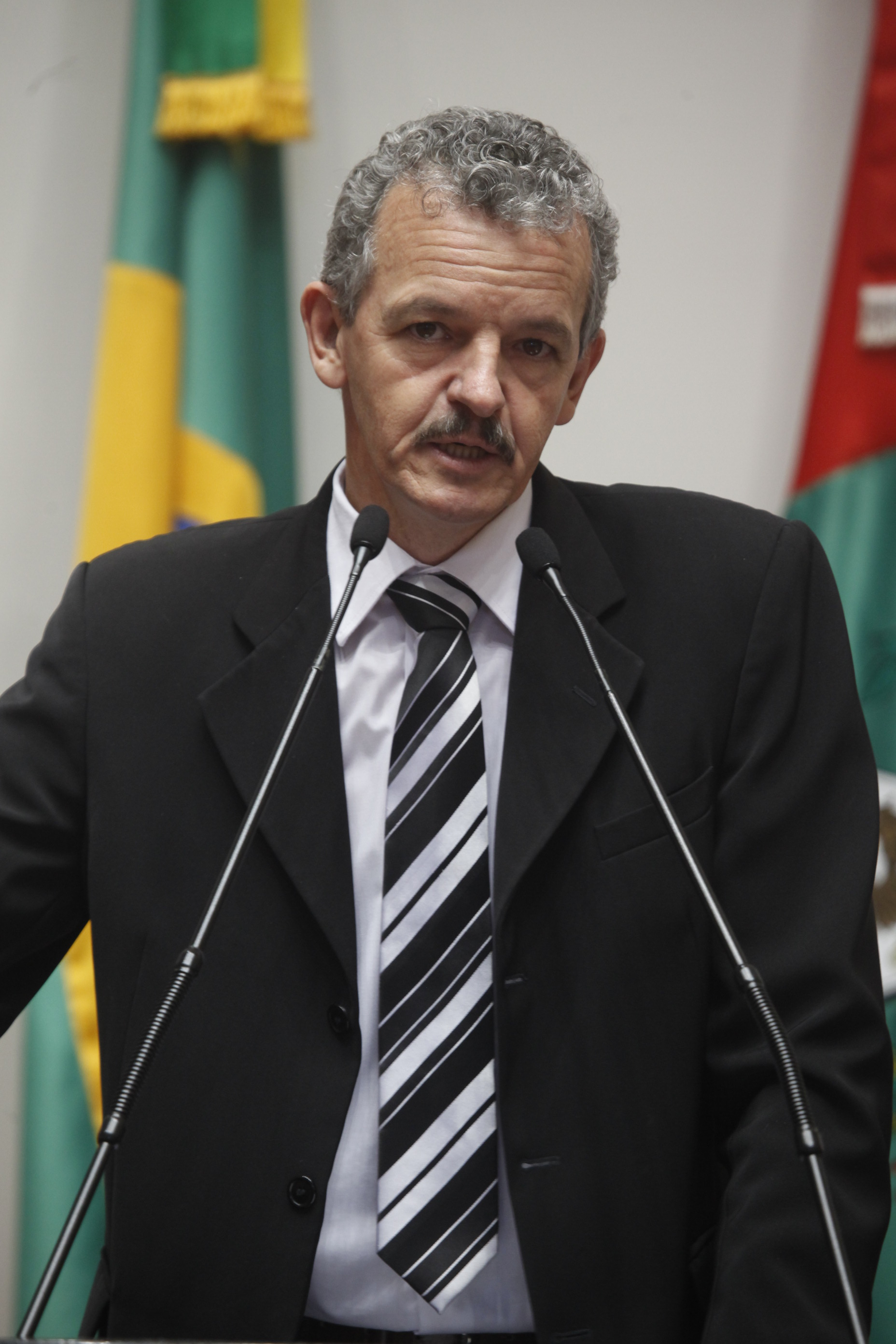 Sessão Ordinária - Plenário Osni Régis - Deputado: Dirceu Dresch (PT) - Foto: Carlos Kilian