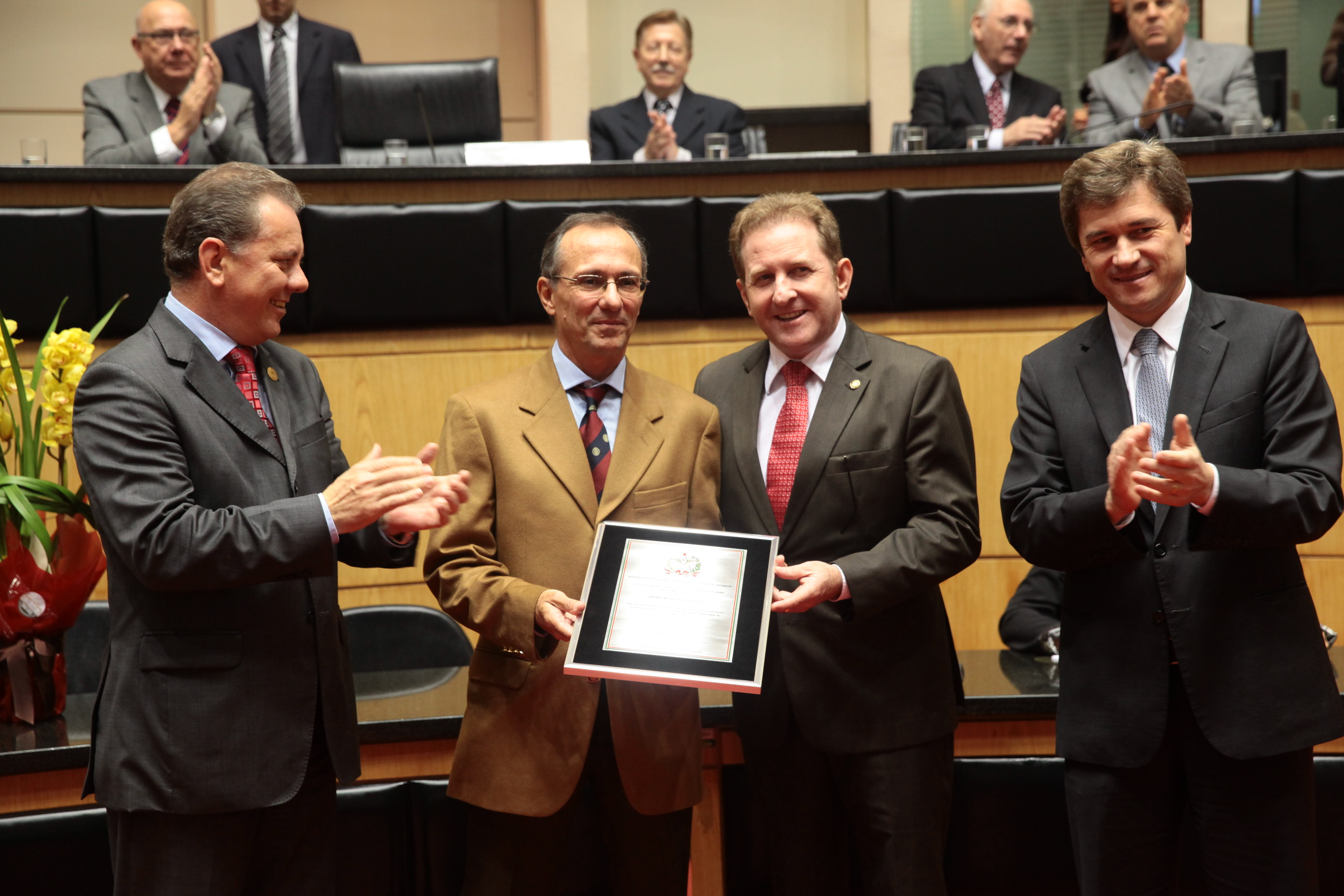 Sessão Especial em homenagem aos médicos Marcos Ghizoni e Jayme Bertelli. Foto: Miriam Zomer