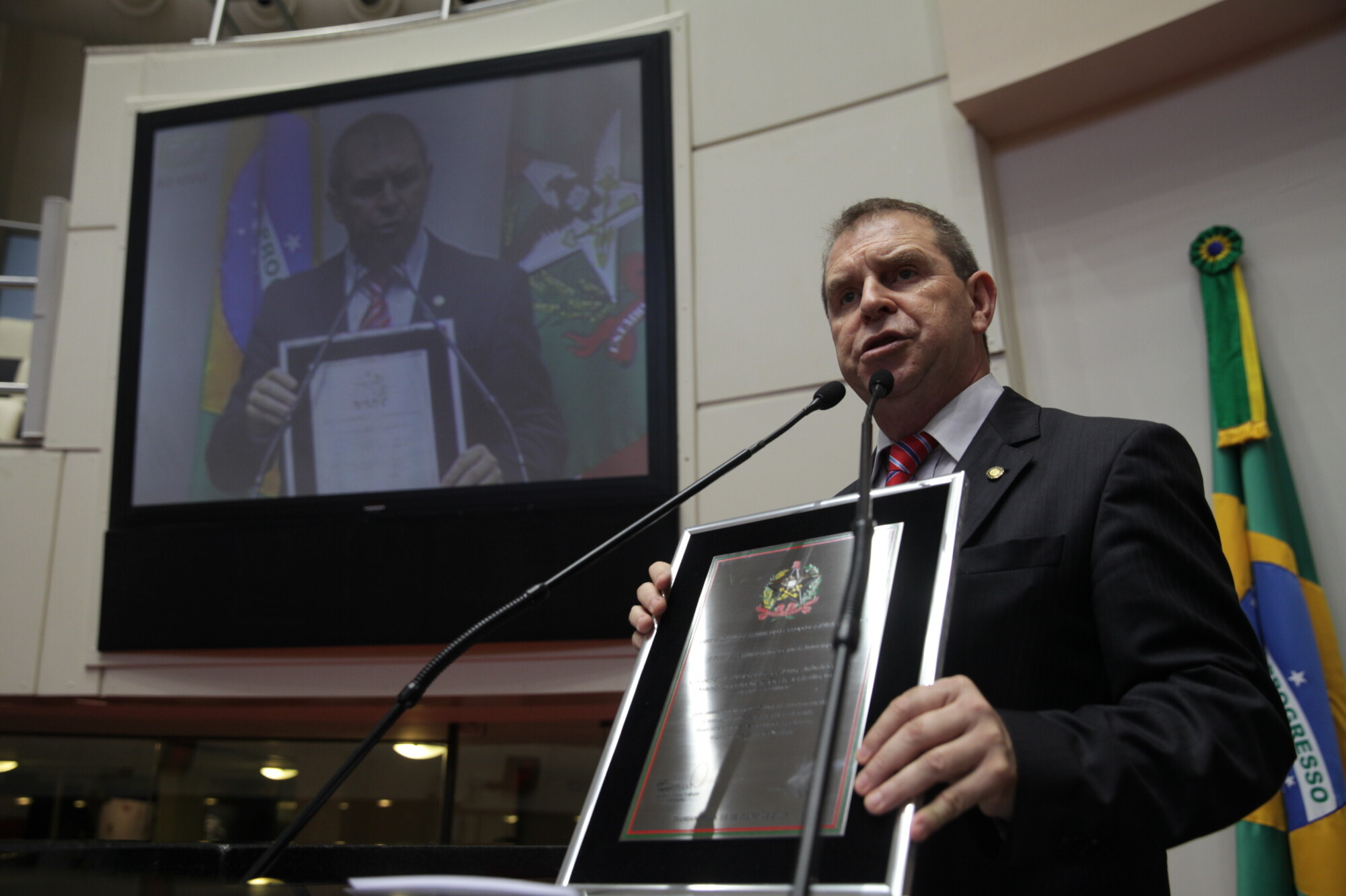 Eskudlark e Assembleia Legislativa  prestam homenagem pelos 25 anos da Sicoob/Credimoc