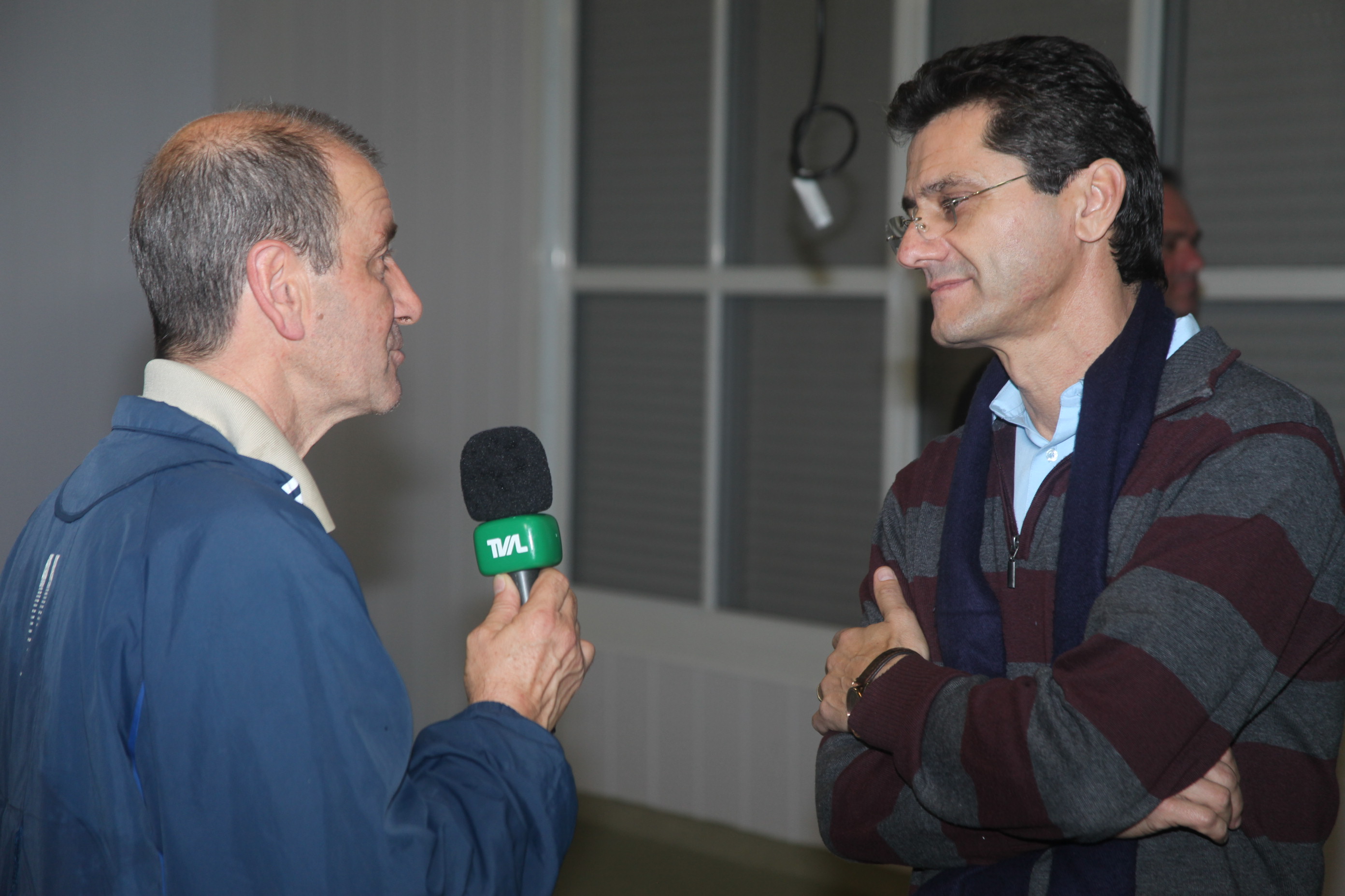 Deputado Jailson Lima (PT) promove visita de prefeitos e vereadores do Alto Vale, de Massaranduba e de Araranguá à Ranac, empresa de criação e beneficiamento de carne de rã. Foto: Fábio Queiroz.