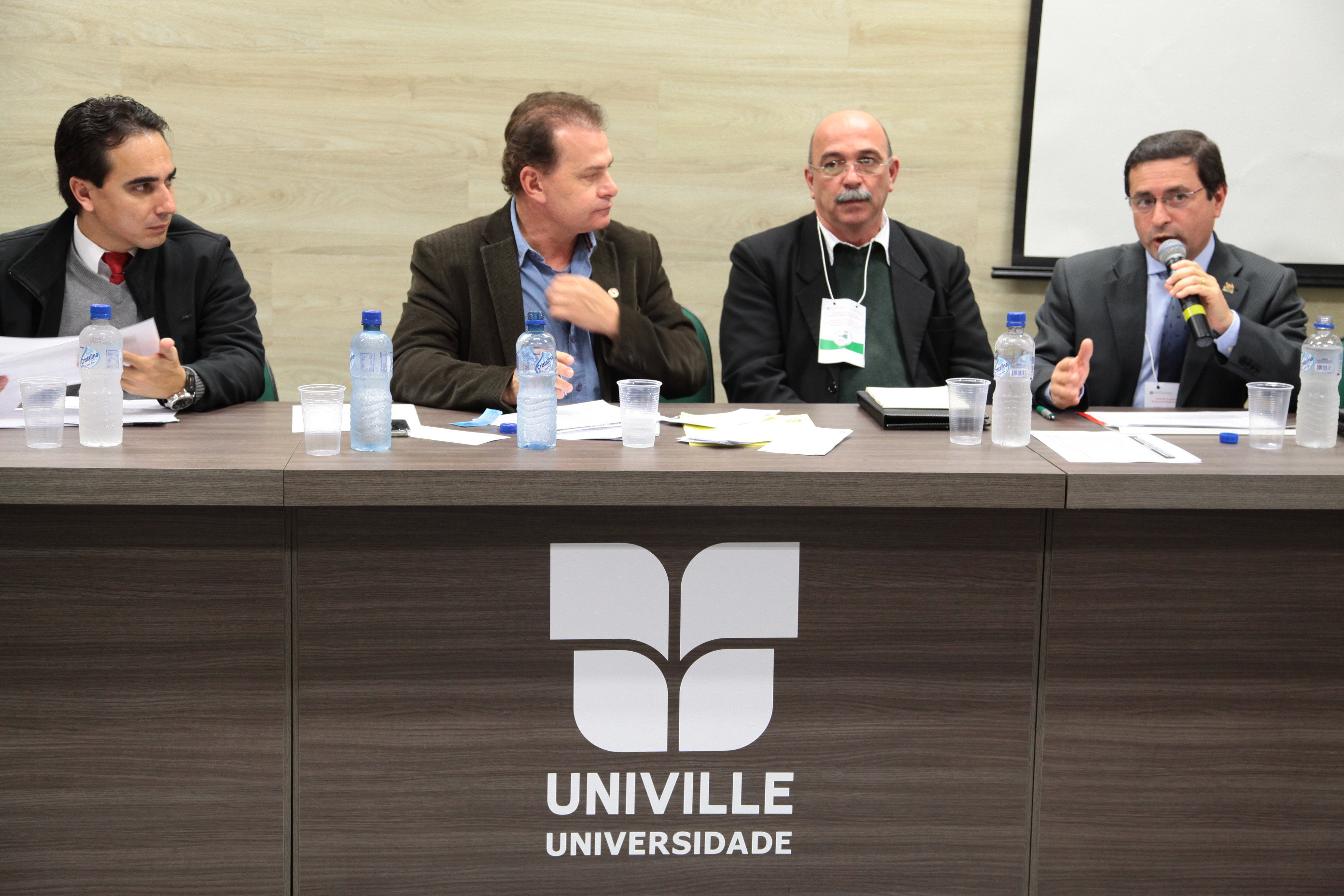 Audiência Pública do Orçamento Regionalizado em Joinville. Foto: Miriam Zomer