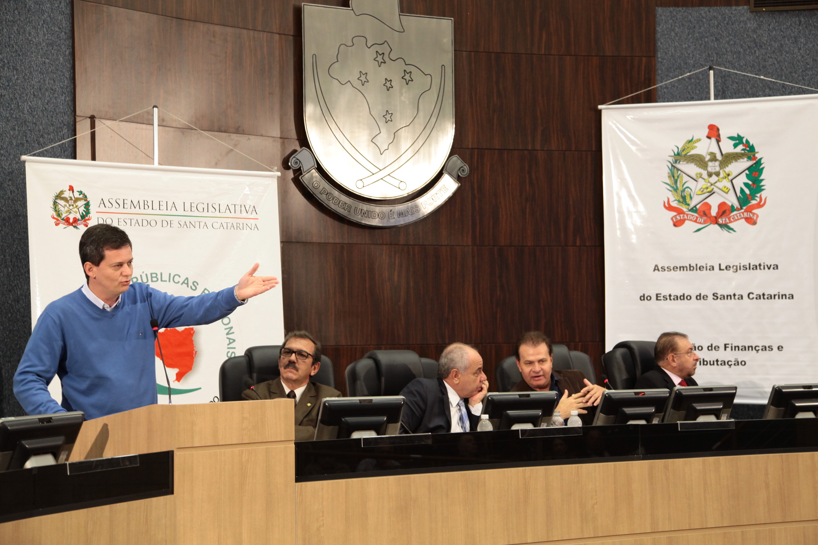 Audiência Pública do Orçamento Regionalizado em Itajaí. Deputado Jean Kulman. Foto: Miriam Zomer