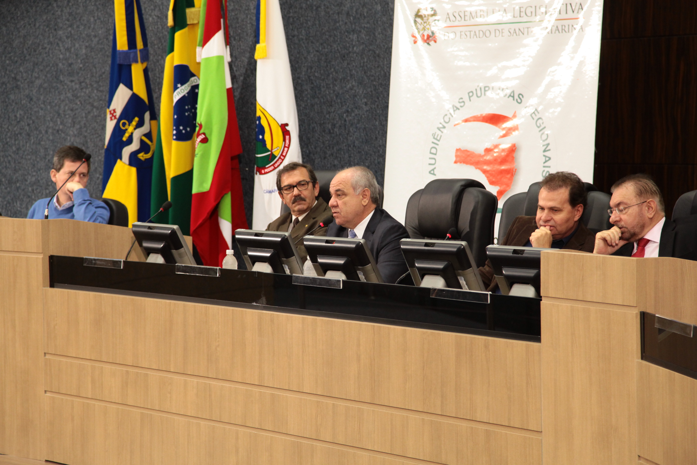 Audiência Pública do Orçamento Regionalizado em Itajaí. Foto: Miriam Zomer