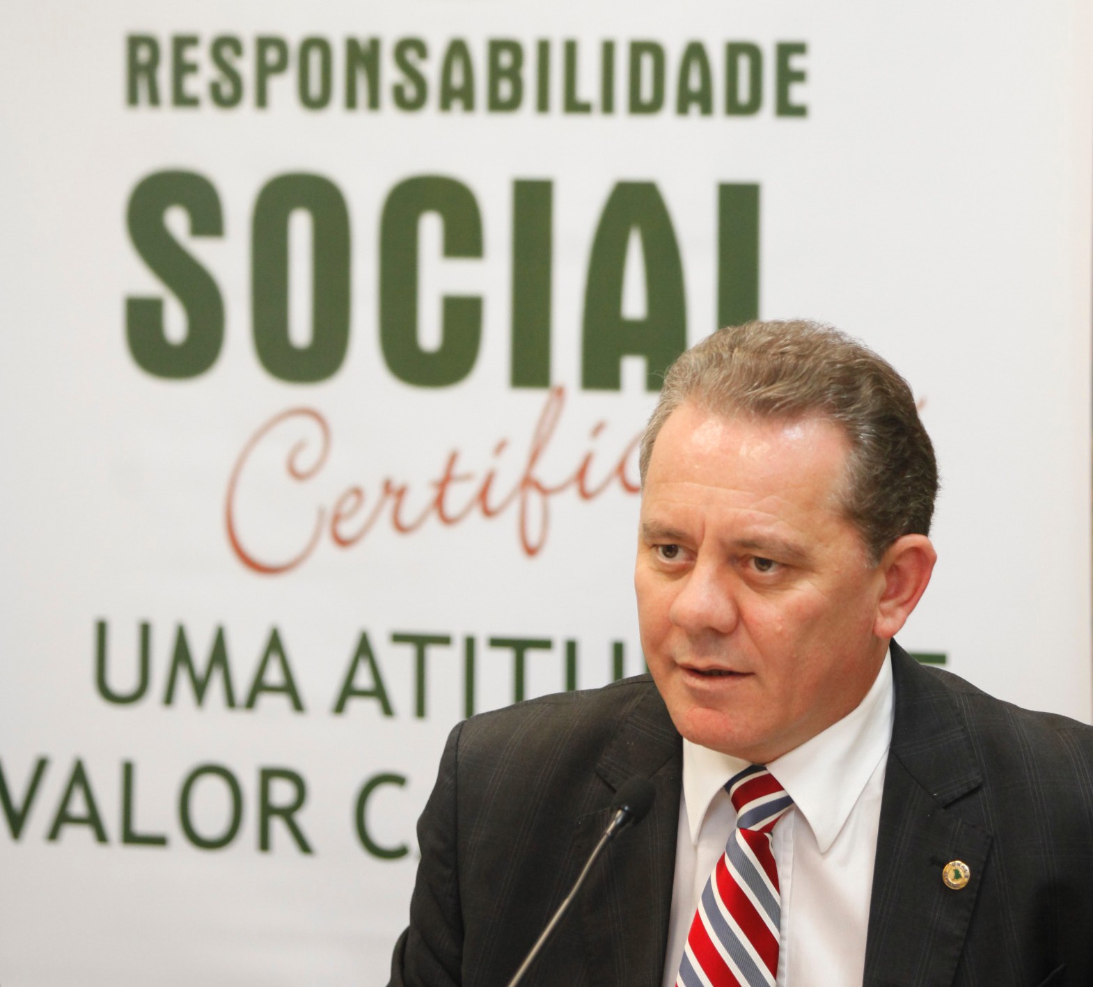 Presidente Concede coletiva sobre inscrições Responsabilidade Social - Presidente Joares Ponticelli (PSD) - Foto: Carlos Kilian