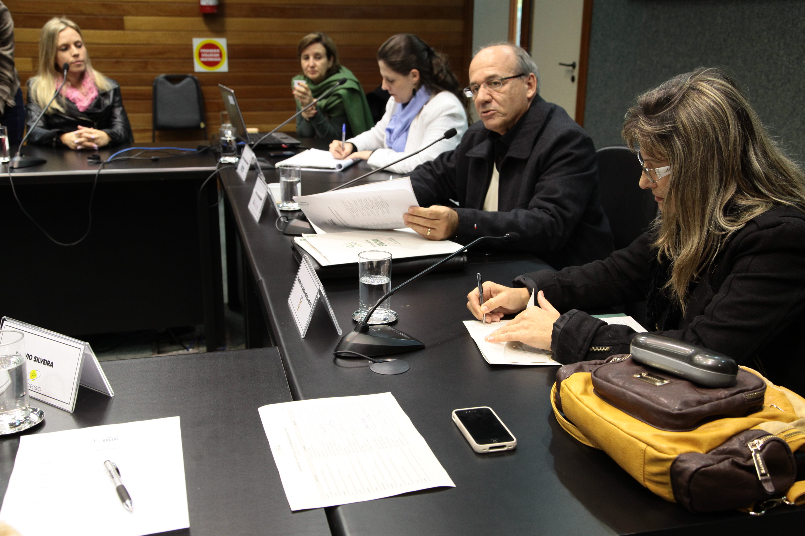 Reunião da Comissão de Responsabilidade Social. Foto: Miriam Zomer
