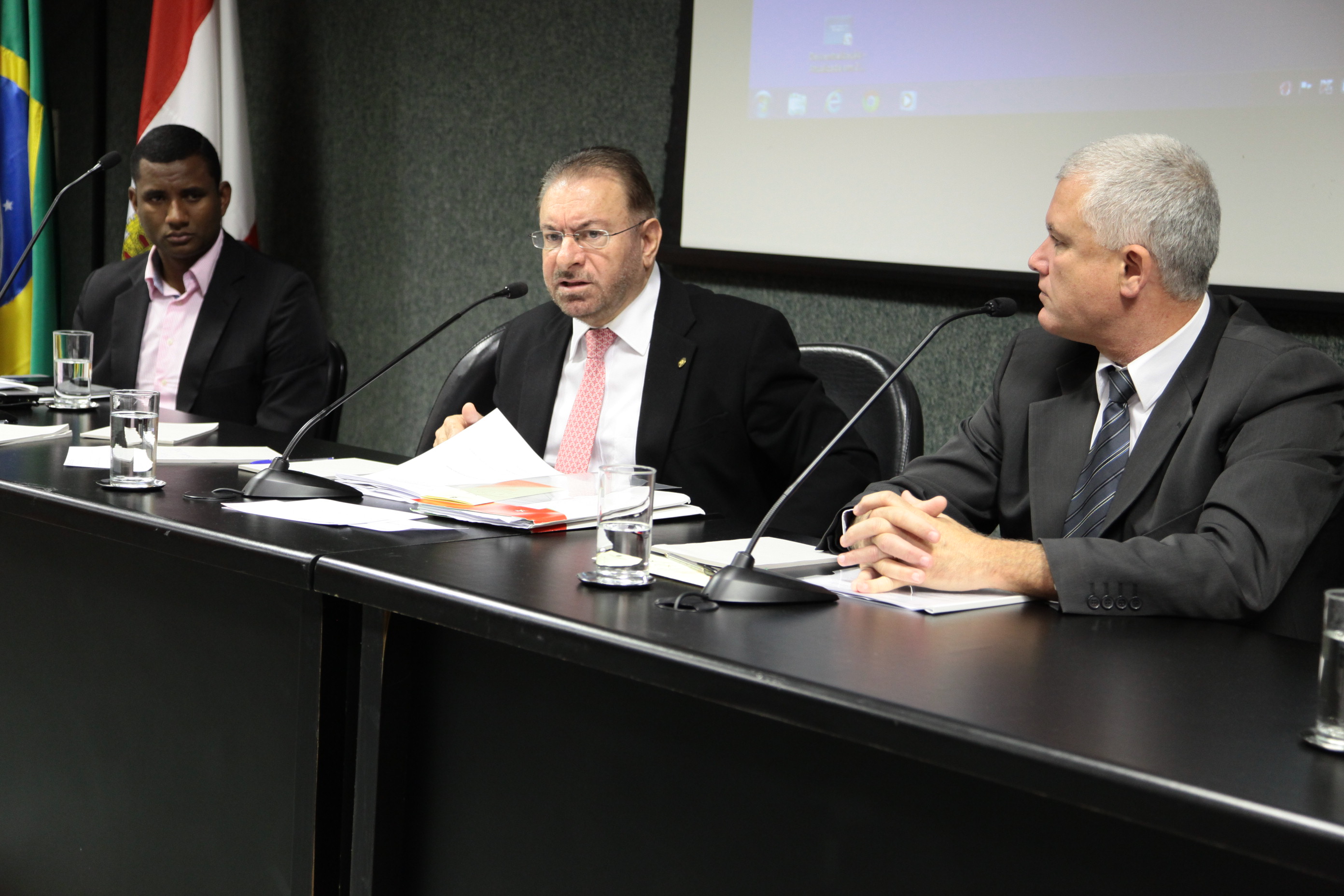 Reunião da Comissão de Saúde. Foto: Miriam Zomer