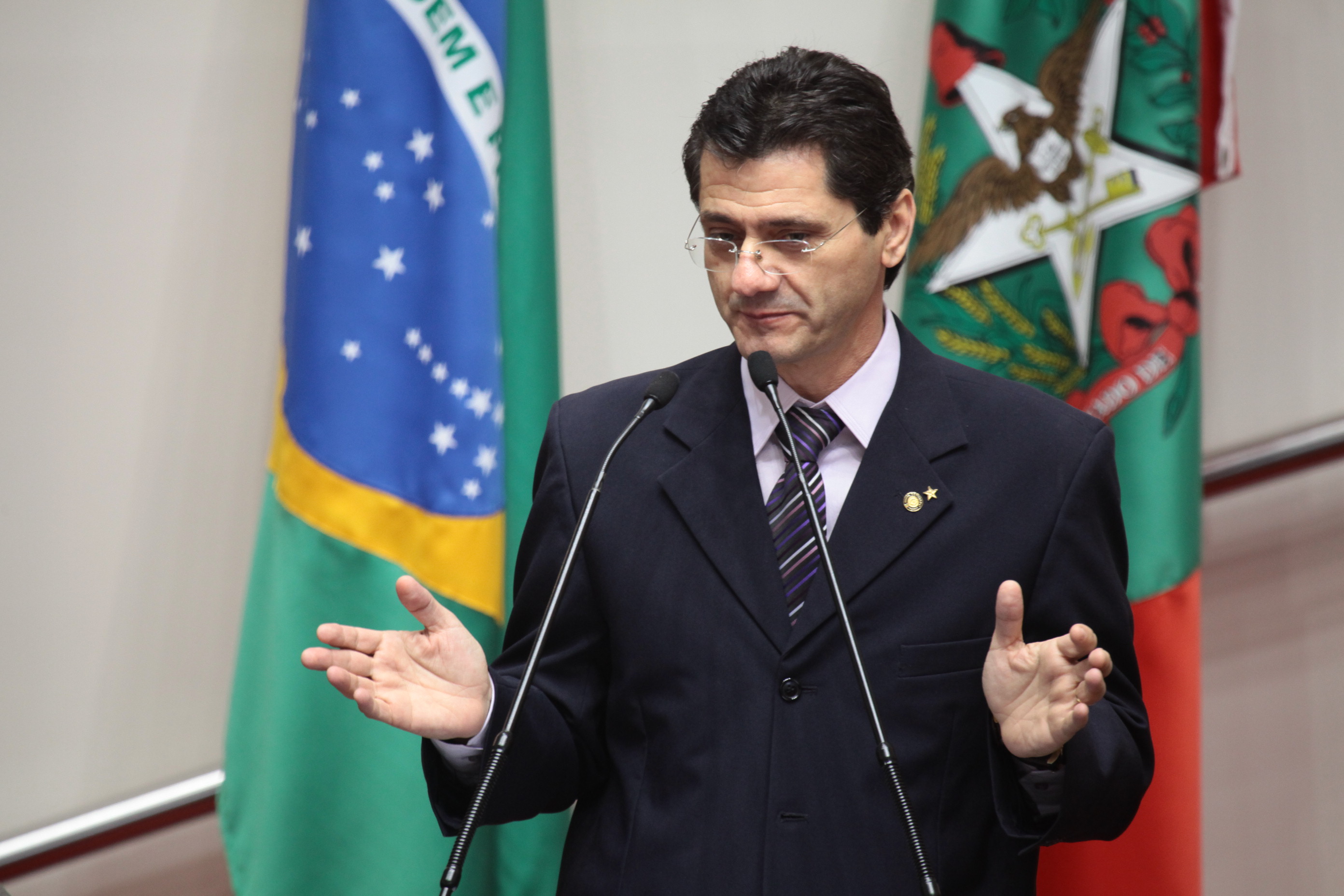 Sessão Ordinária Plenário Osni Régis. Foto: Miriam Zomer