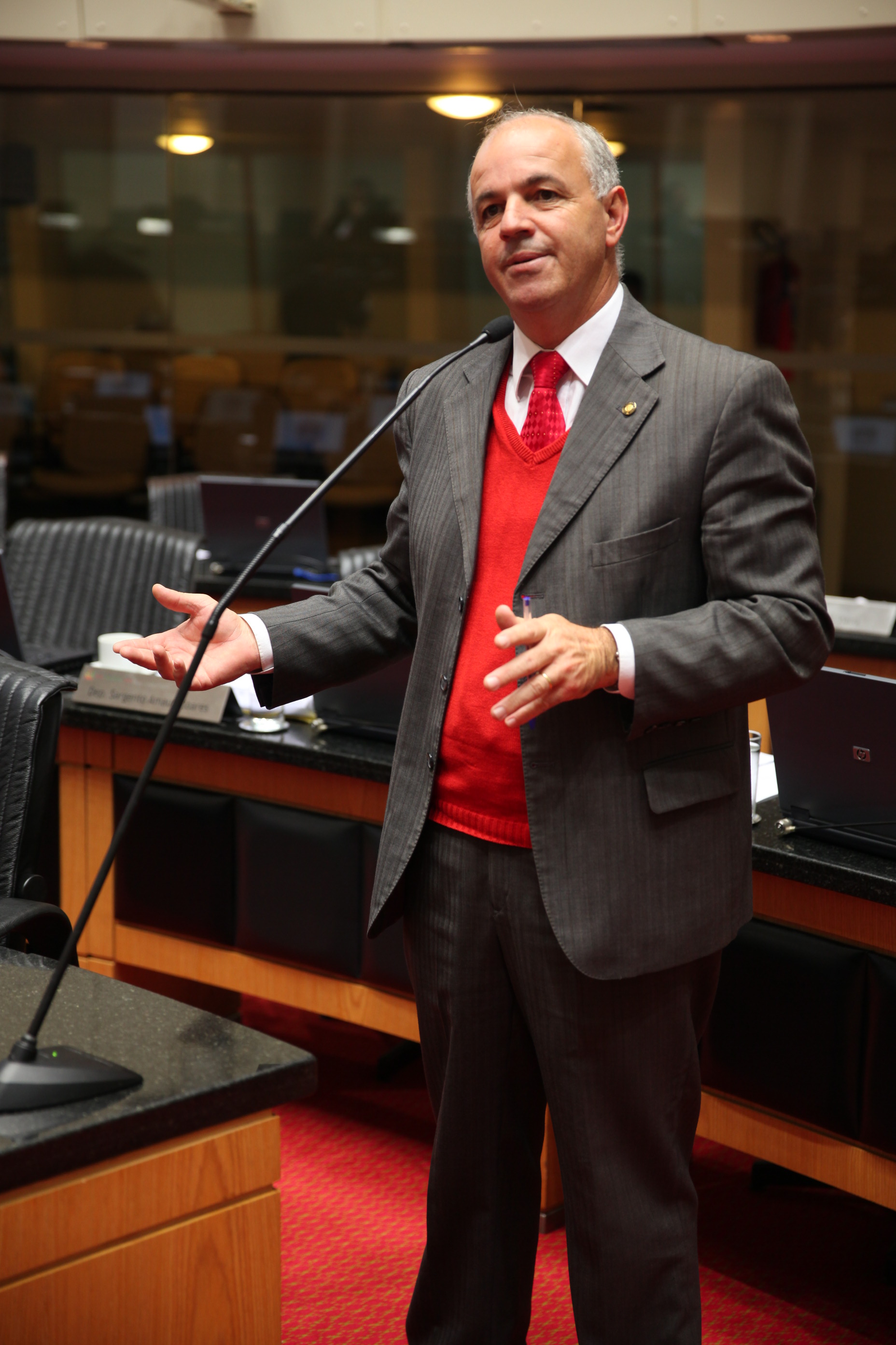 Sessão Ordinária - Plenário Osni Régis - Deputado: Amauri Soares (PDT) - Foto: Lucas Gabriel Diniz
