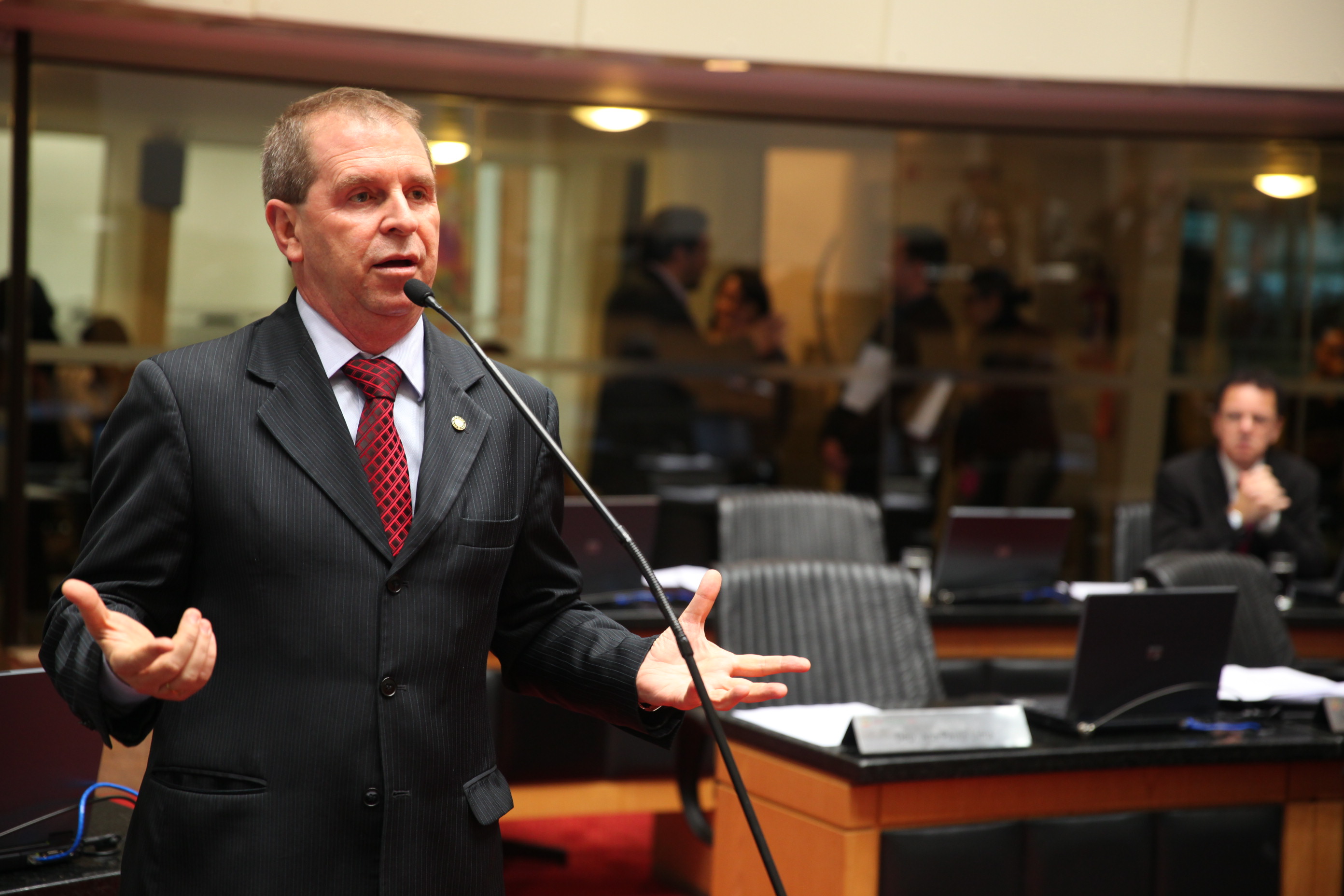 Sessão Ordinária - Plenário Osni Régis - Deputado: Amauri Soares (PDT) - Foto: Lucas Gabriel Diniz