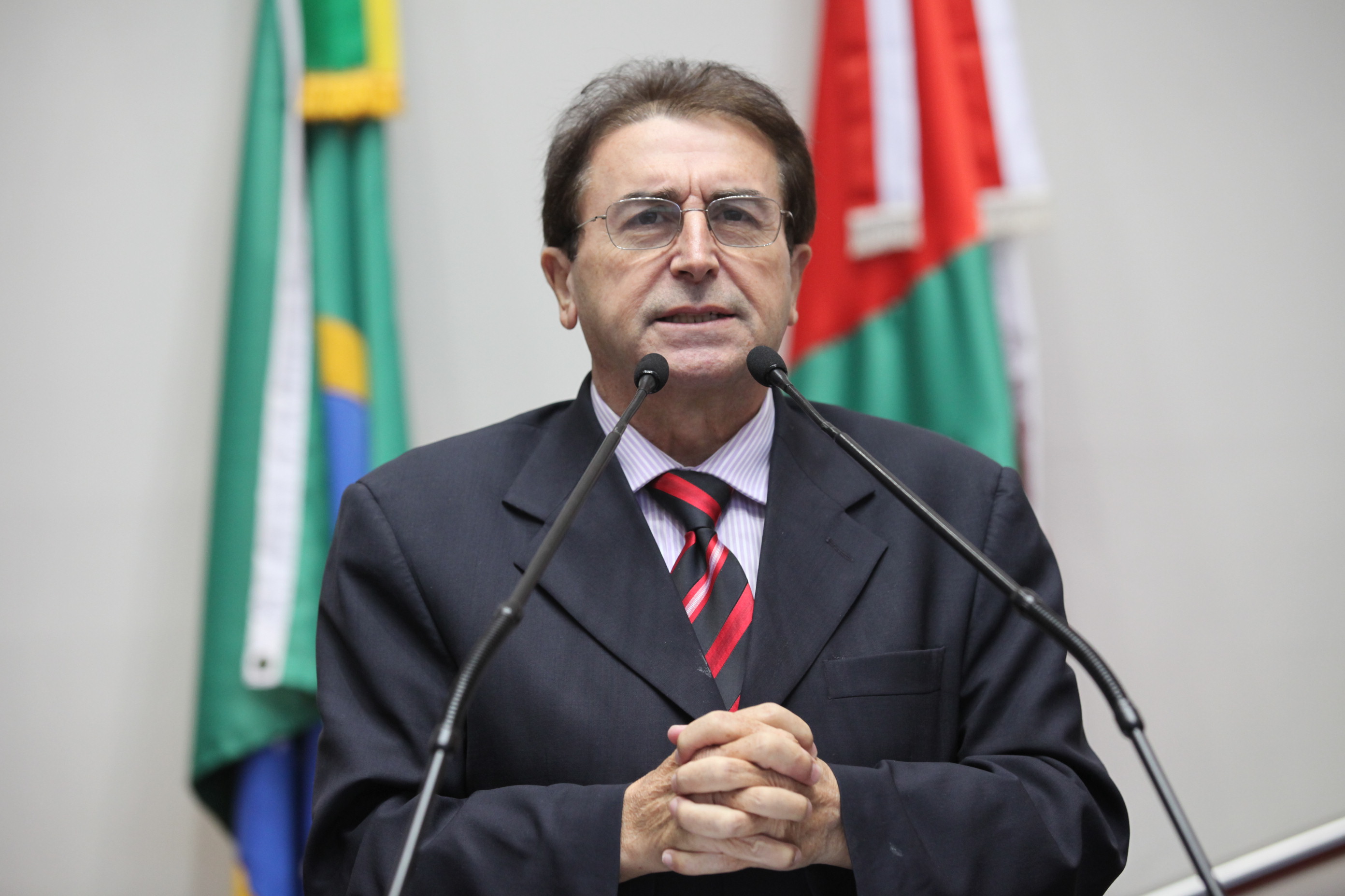 Sessão Ordinária - Plenário Osni Régis. Deputado Antonio Aguiar (PMDB).  Foto: Solon Soares