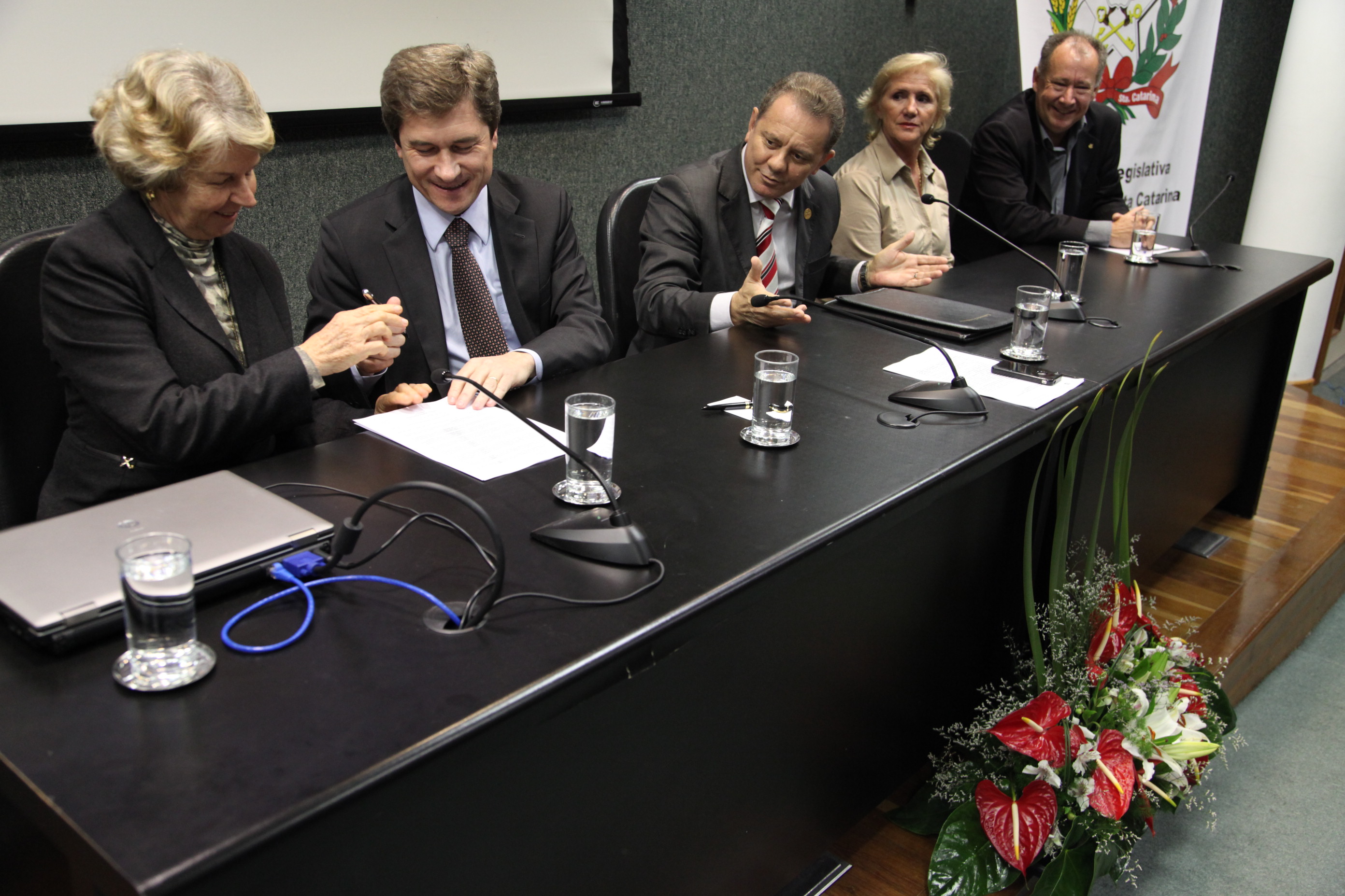 Abertura Oficial do Curso de Cuidadores Terapêuticos