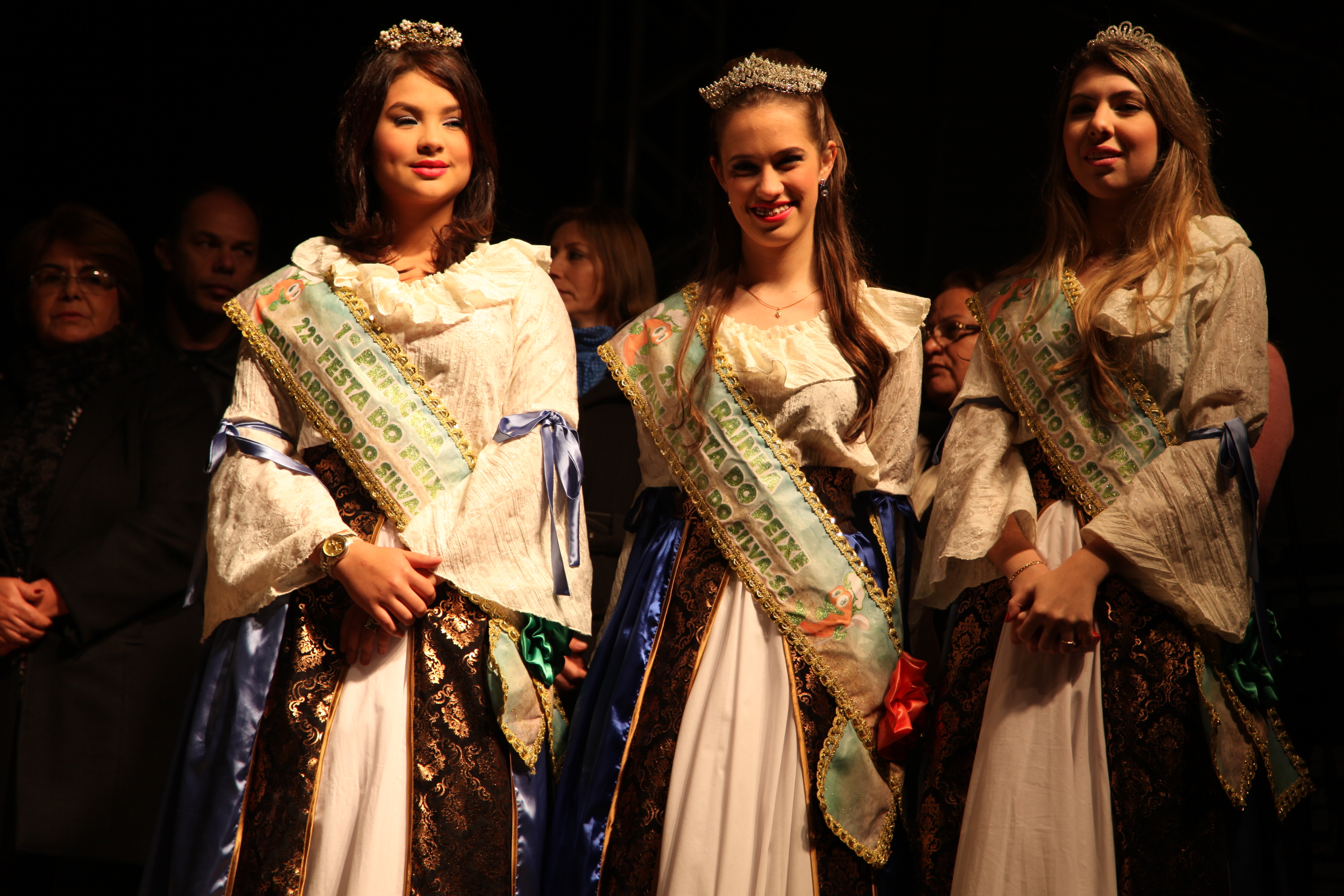 Abertura Oficial da 22ª Festa do Peixe em Arroio do Silva. Rainha e Princesas da Festa. Foto: Miriam Zomer