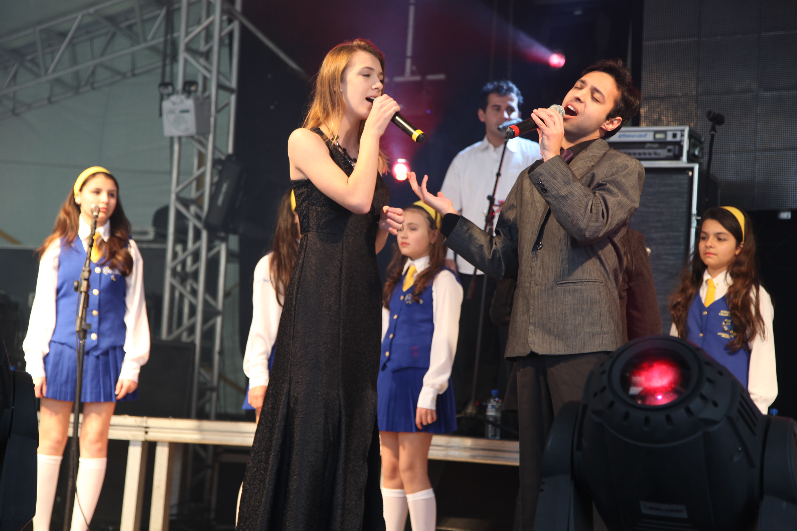 22ª Festa do Peixe em Arroio do Silva - Coral Show Criança Feliz. Foto: Miriam Zomer
