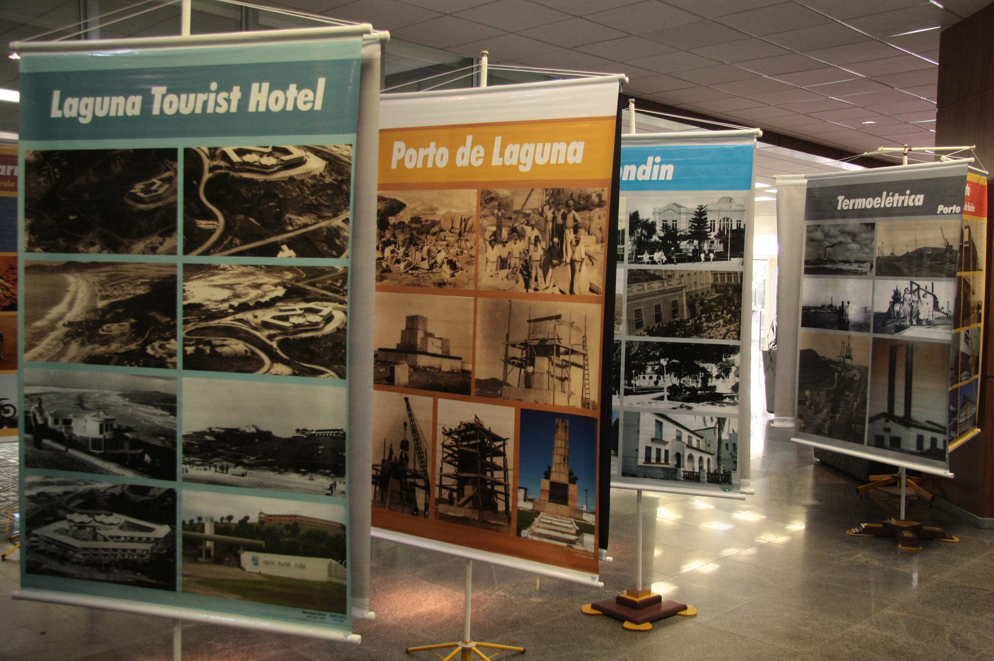 Exposição de Fotos Antigas de Laguna - Foto: Eduardo Guedes de Oliveira