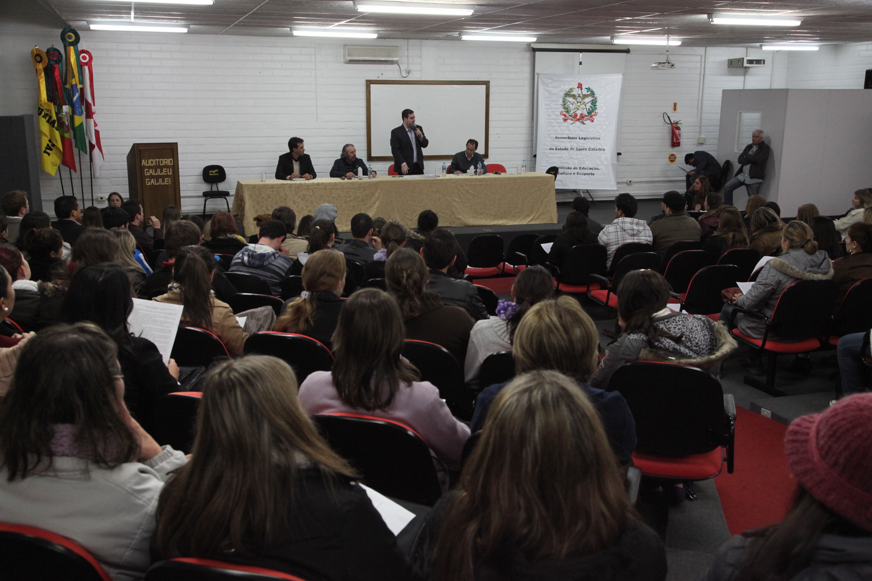 Audiência Pública da Comissão de Educação em Indaial – Artigo 170 – Educação à Distância
