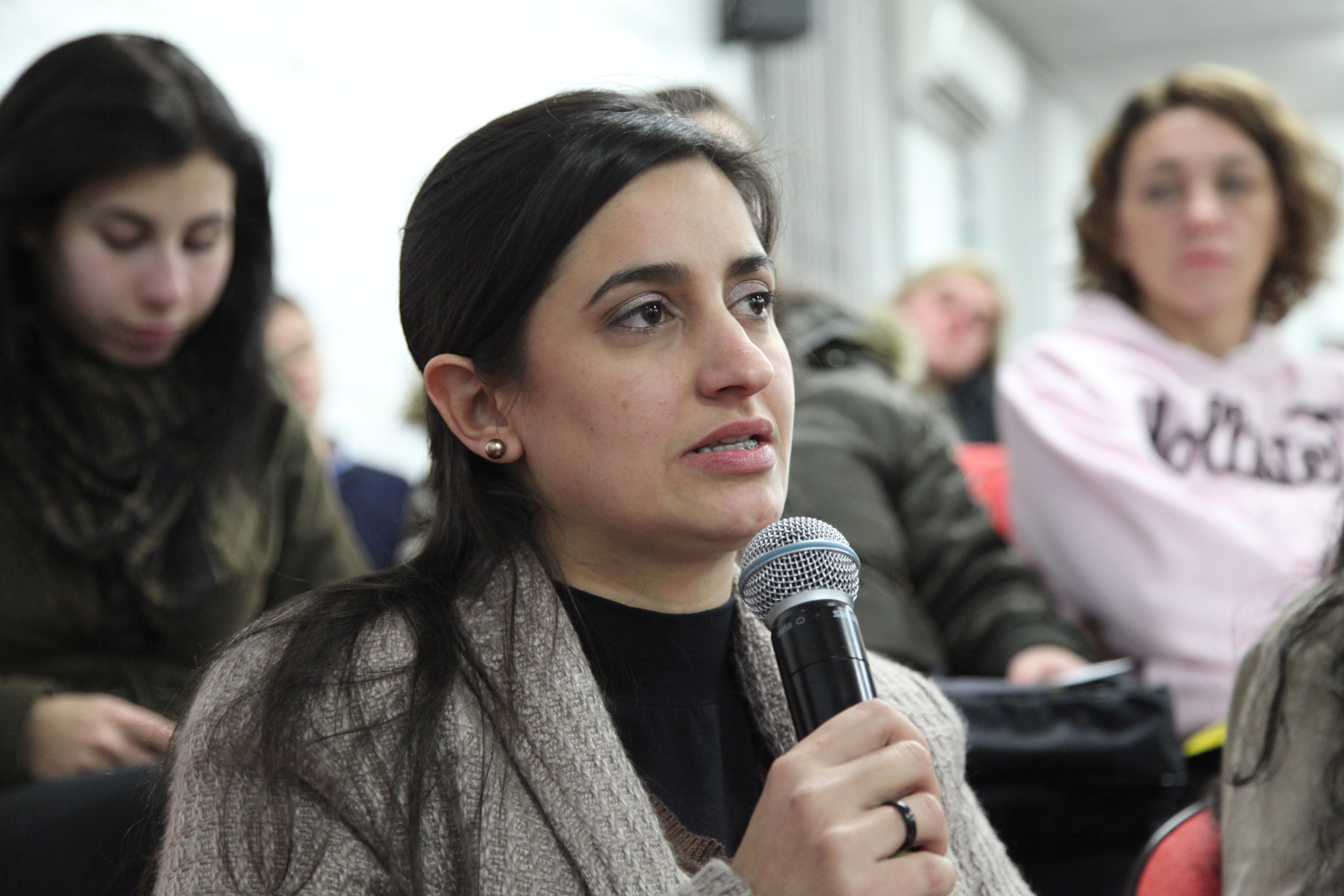 Claudia Cristina - Audiência Pública da Comissão de Educação em Indaial - Artigo 170 - Educação à Distância