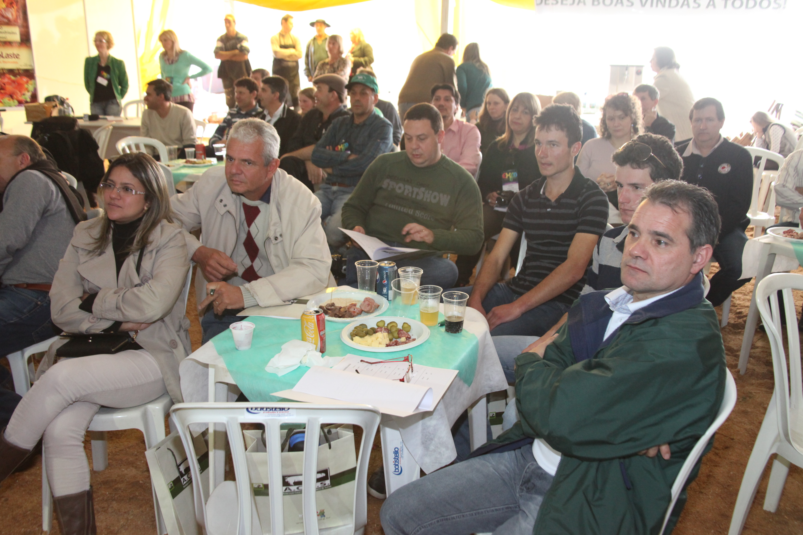 Leilão de suínos na Expo Concórdia. Foto: Fábio Queiroz