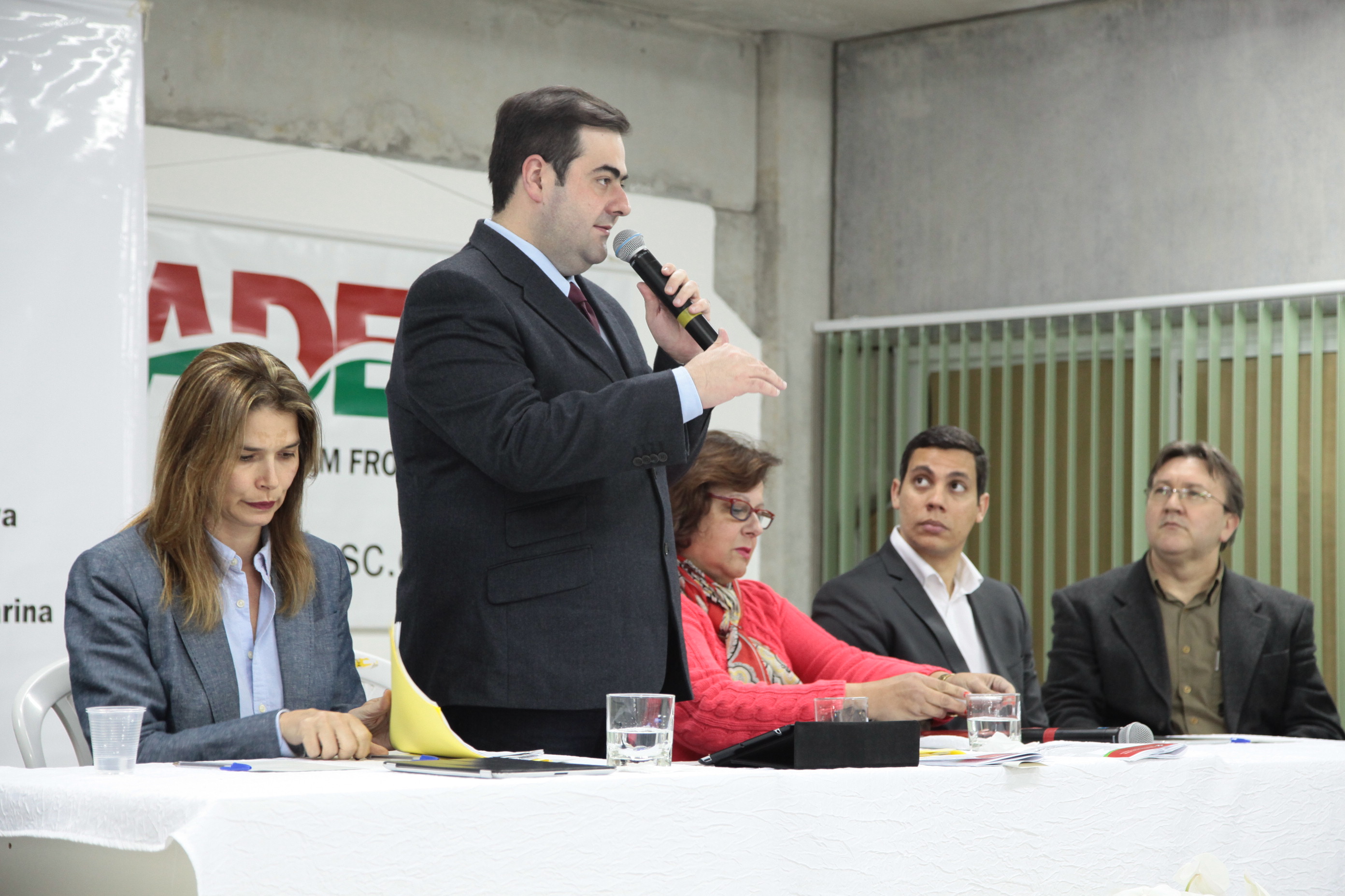 Audiência Pública da Comissão de Educação no município de Palhoça. Foto: Miriam Zomer