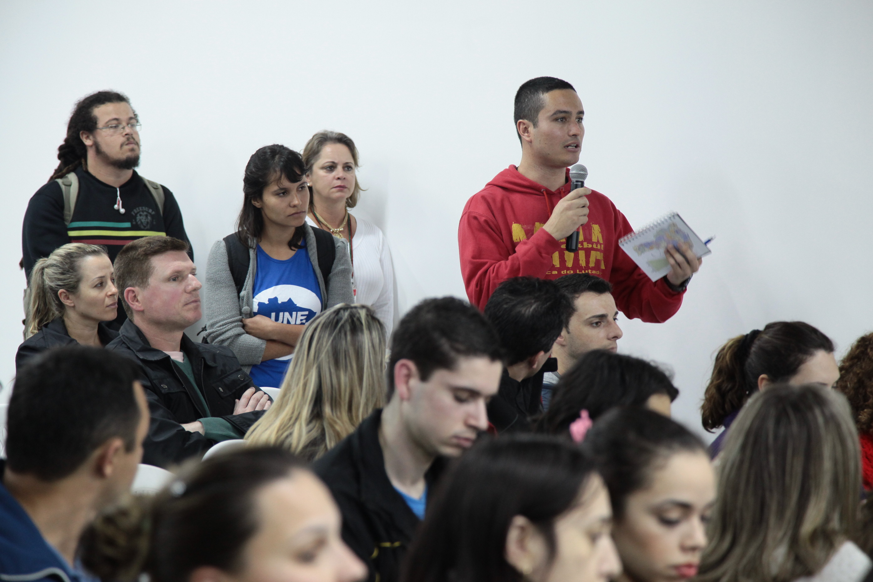 Audiência Pública da Comissão de Educação no município de Palhoça. Foto: Miriam Zomer