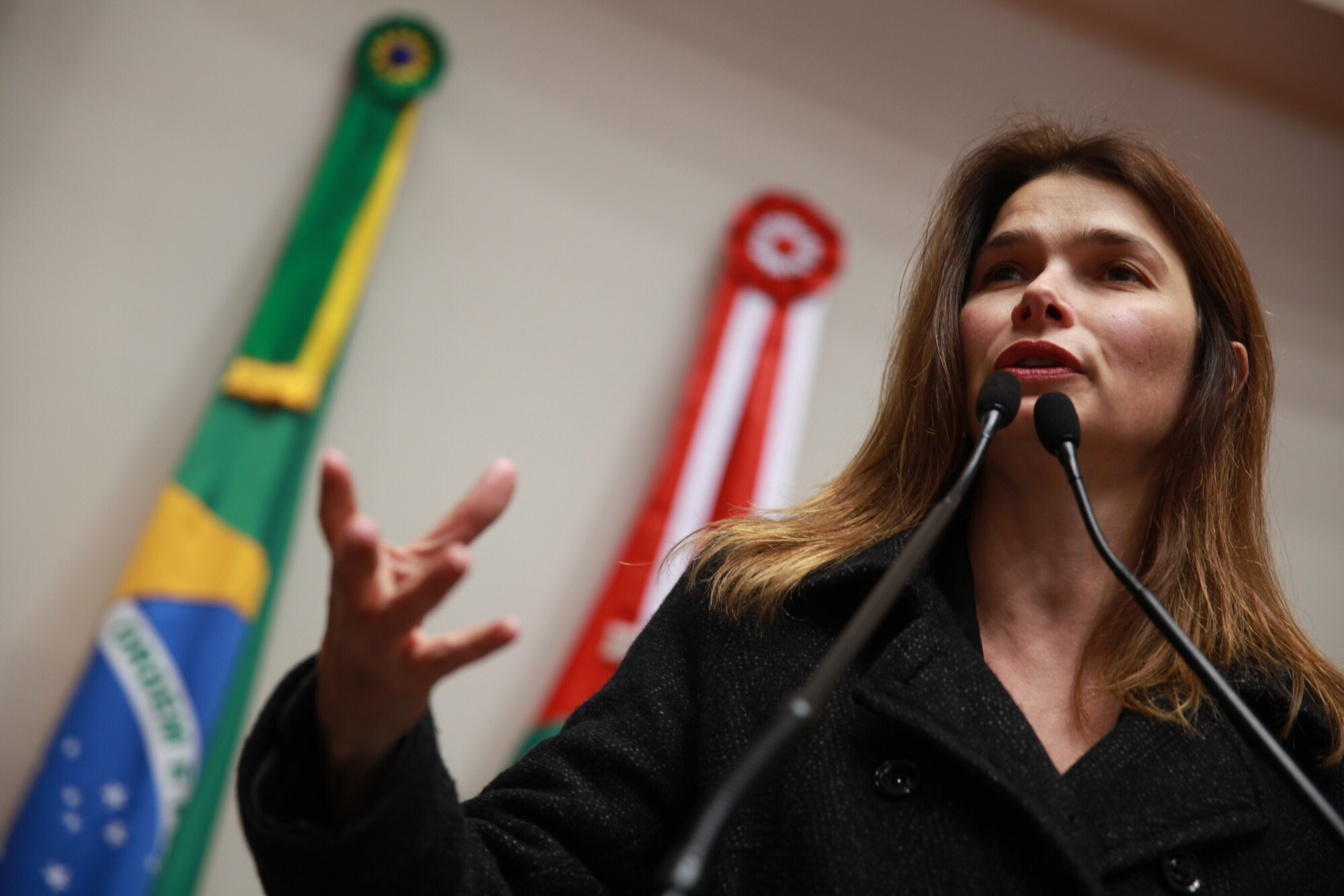 Deputada quer criar CPI para investigar privatizações do sistema de água e esgoto