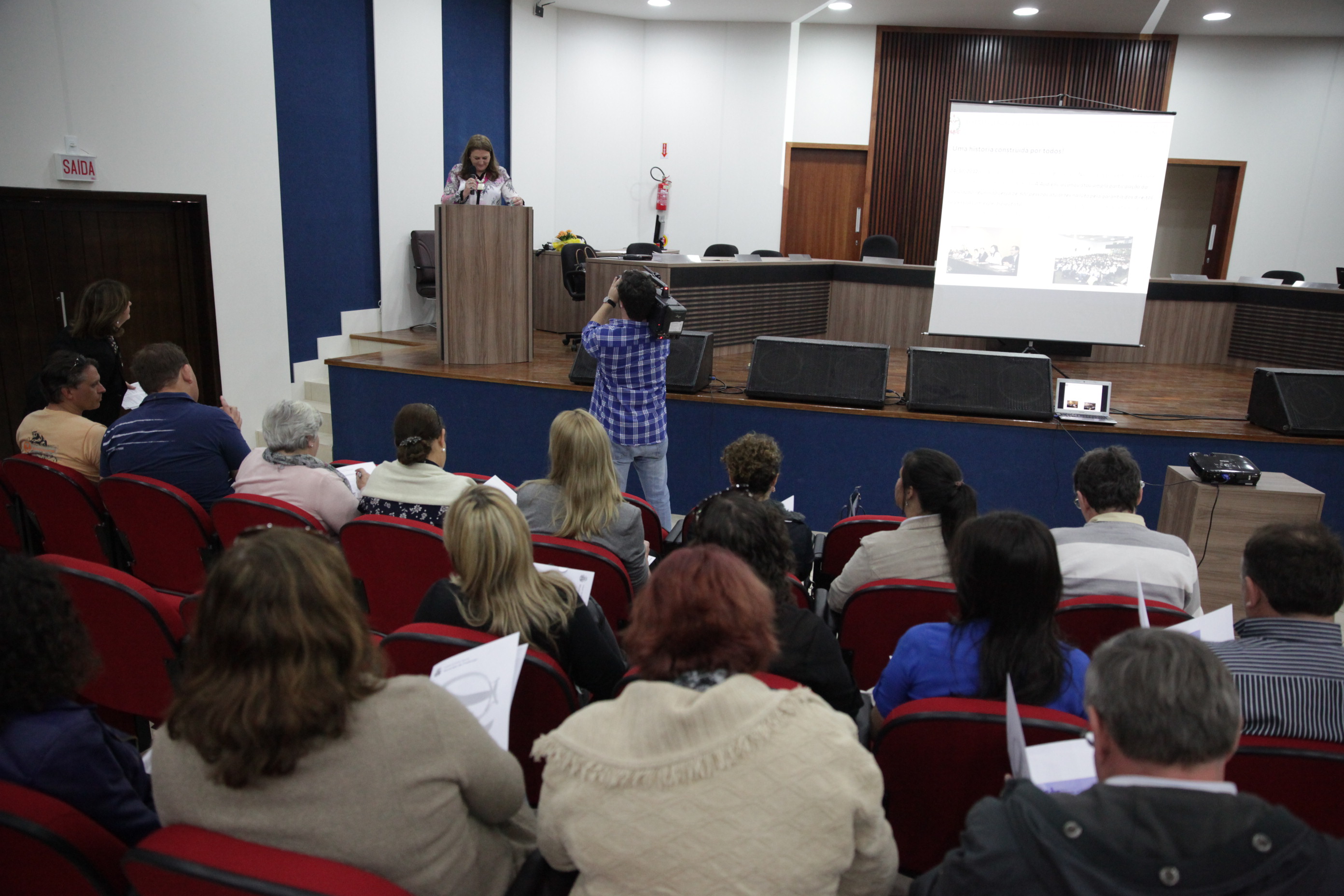Criação da Associação Catarinense de Autismo (ASCA)