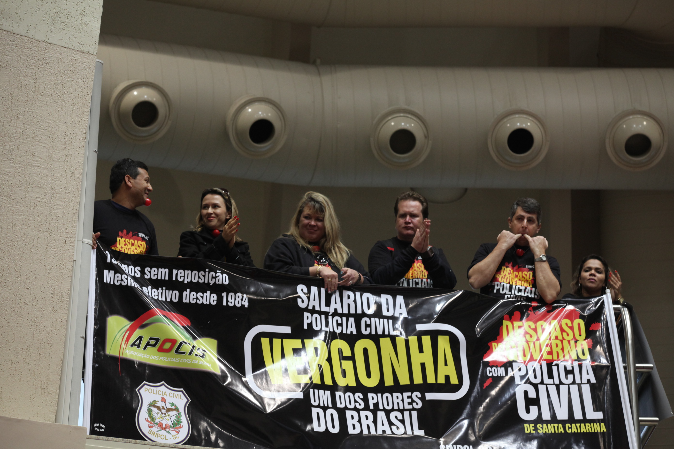 Sessão Ordinária - Plenário Osni Regis - Foto: Solon Soares