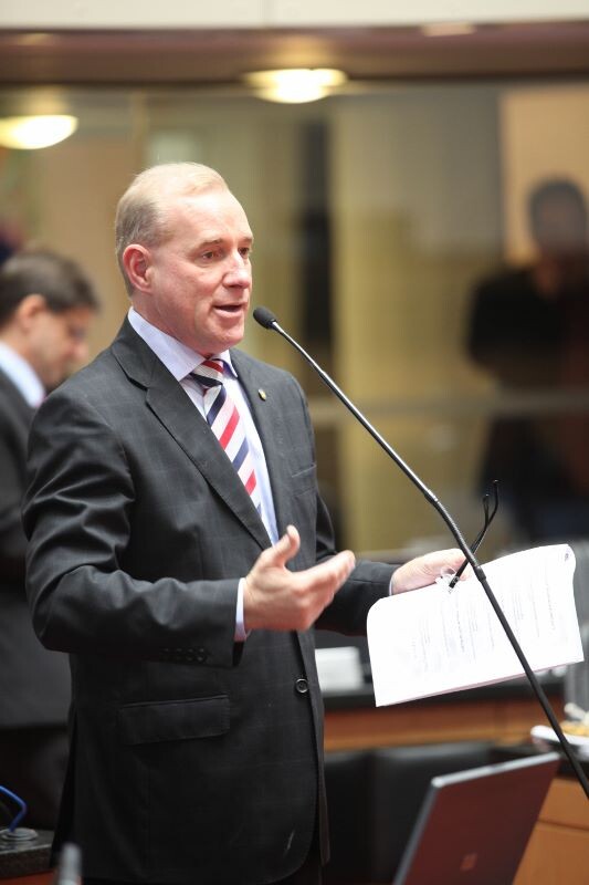Deputado Aldo Schneider (PMDB), líder do governo na Assembleia