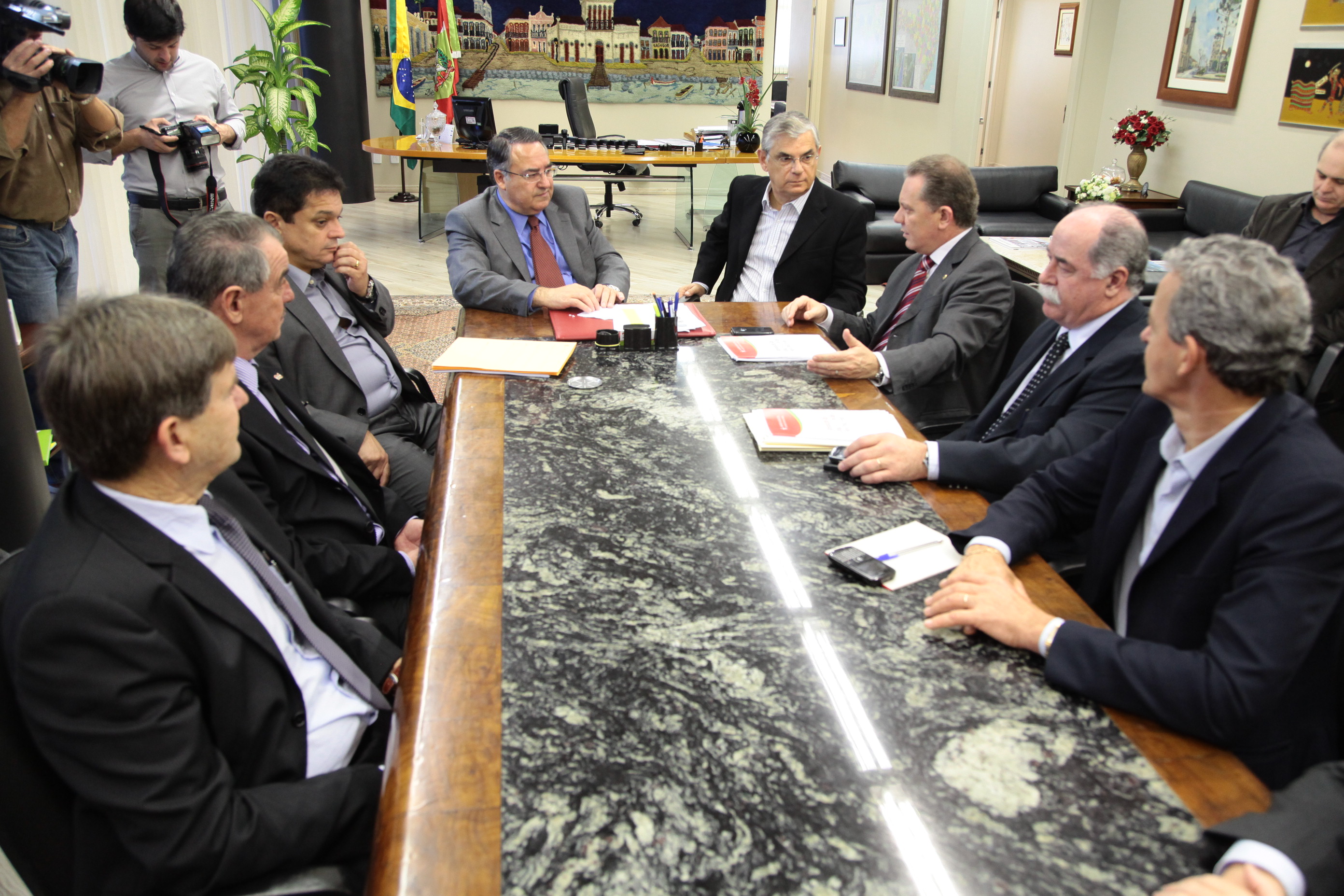 Entrega do Anteprojeto do novo Código Ambiental de SC - Centro Administrativo. Foto: Miriam Zomer