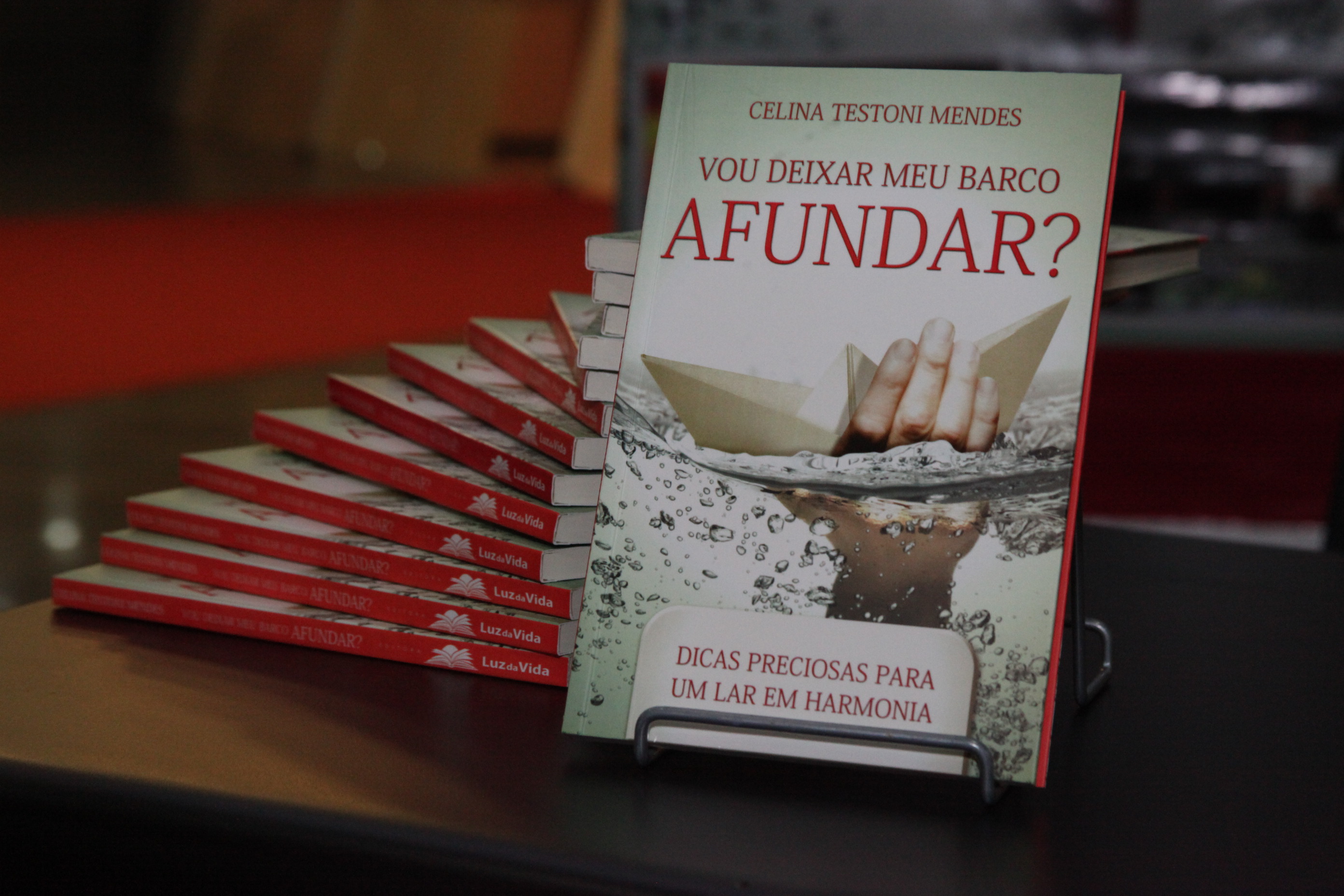 Lançamento Literário – Celina Testoni