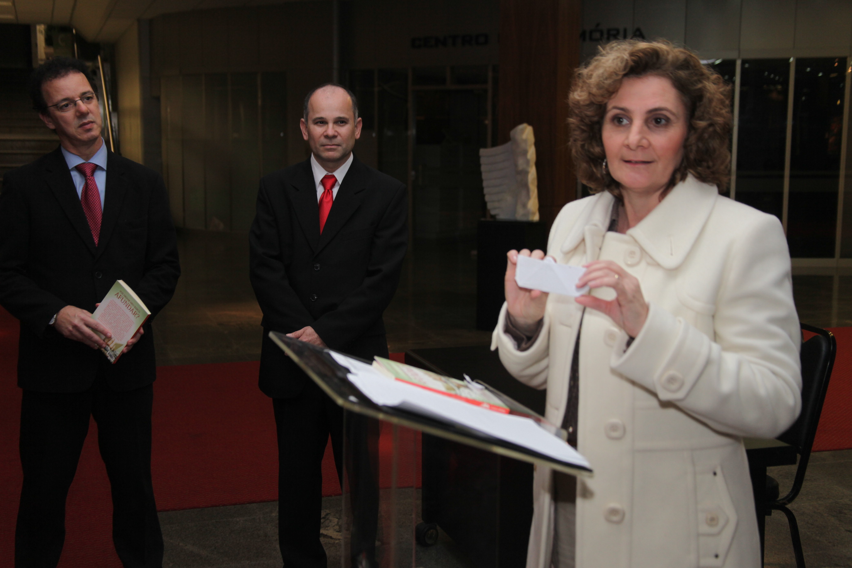Lançamento do livro Vou Deixar meu Barco Afundar? Foto: Fábio Queiroz