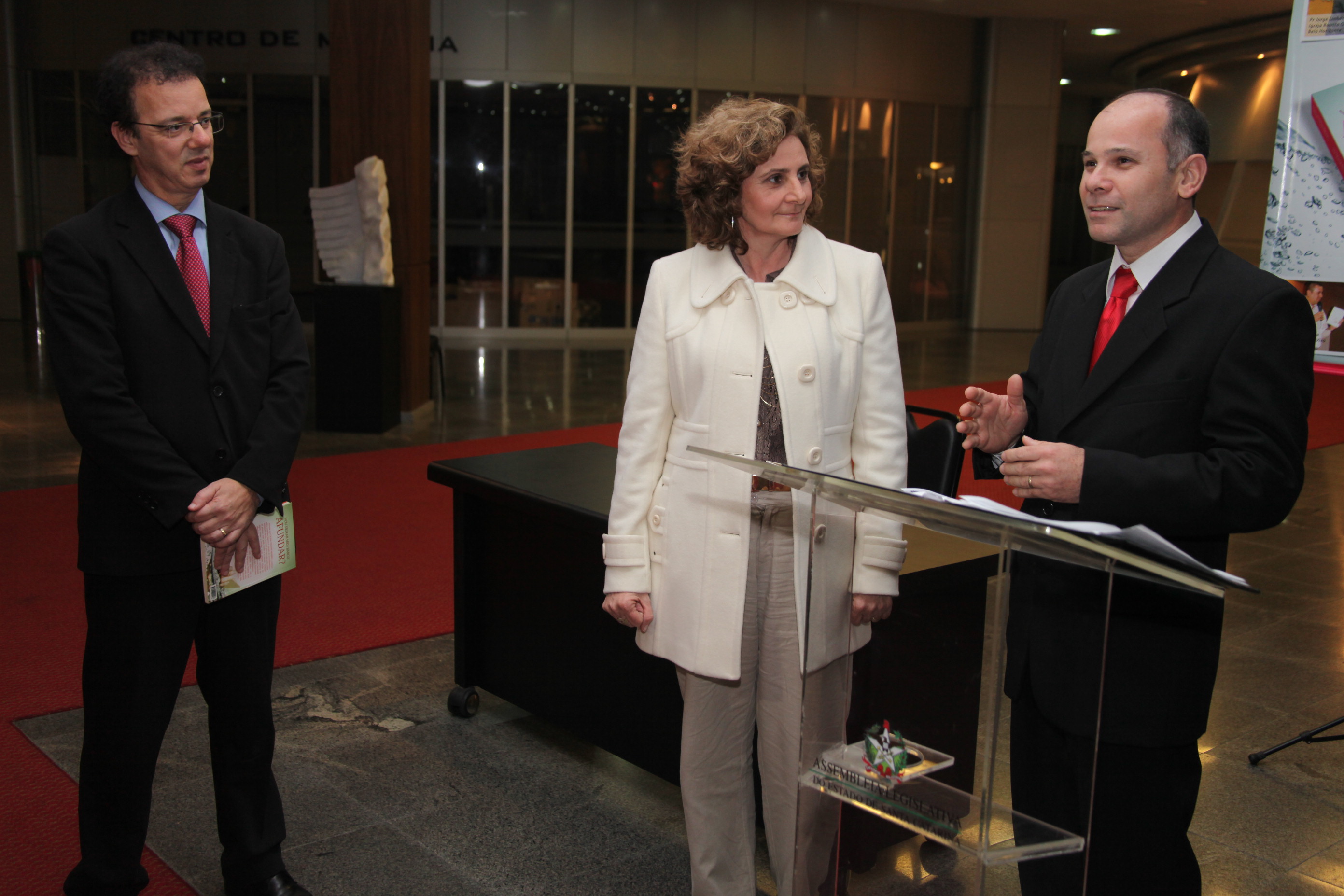 Lançamento do livro Vou Deixar meu Barco Afundar? Foto: Fábio Queiroz