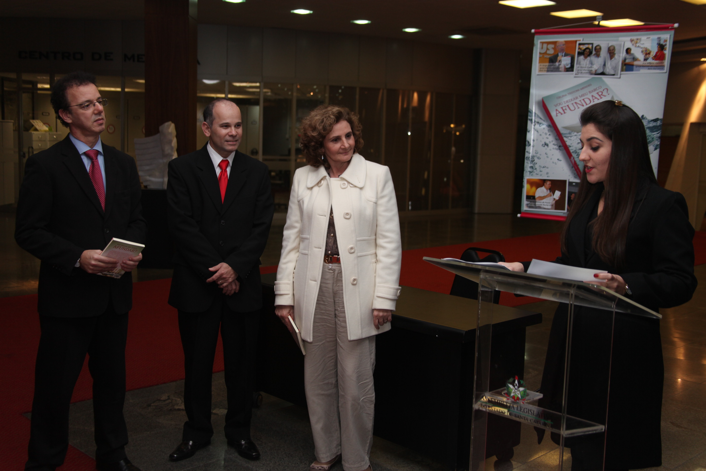 Lançamento do livro Vou Deixar meu Barco Afundar? Foto: Fábio Queiroz