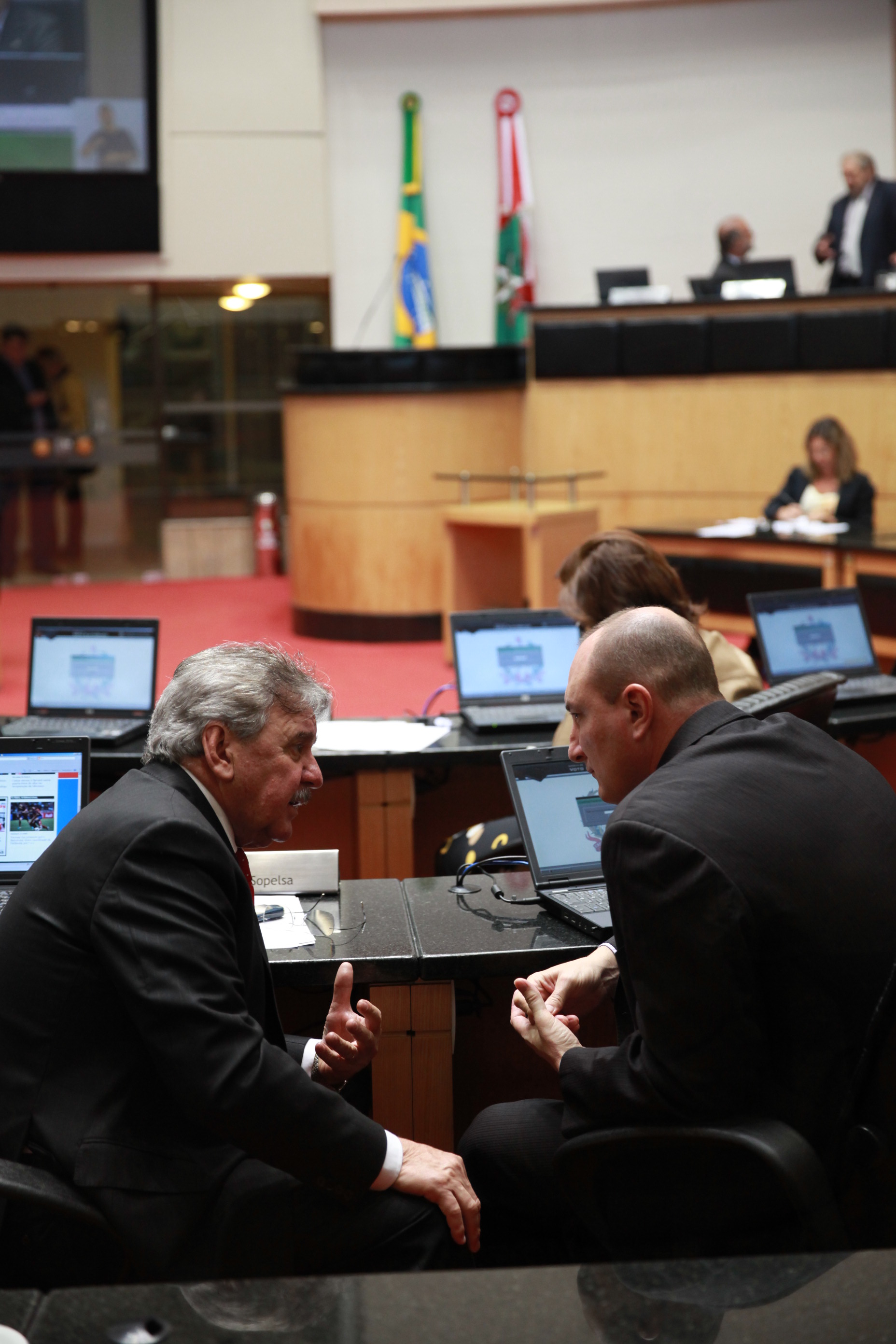 Sessão Ordinária - Plenário Osni Régis - Foto: Lucas Gabriel Diniz