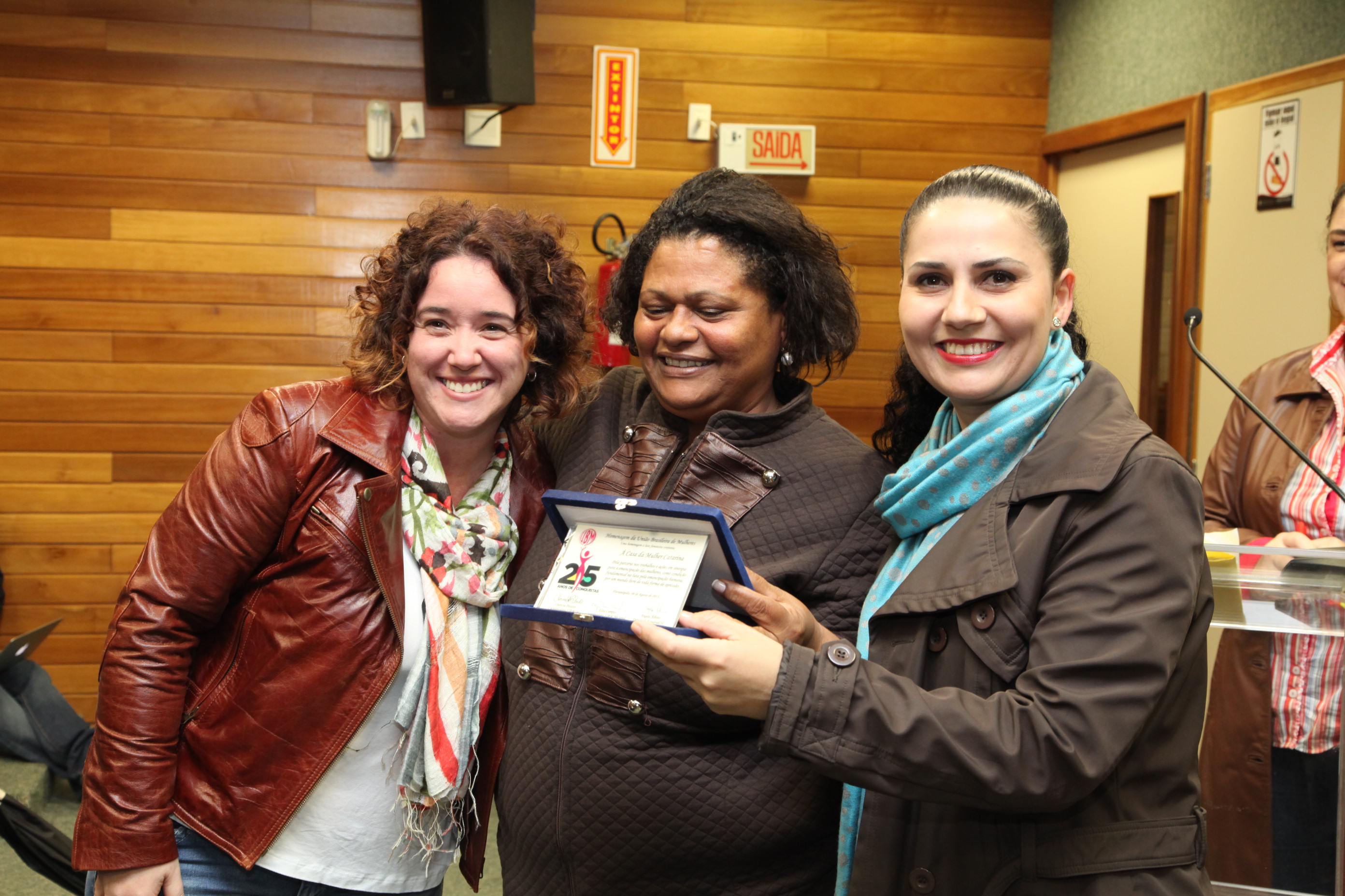 Homenagem aos 25 anos de Fundação da UBM - União Brasileira de Mulheres