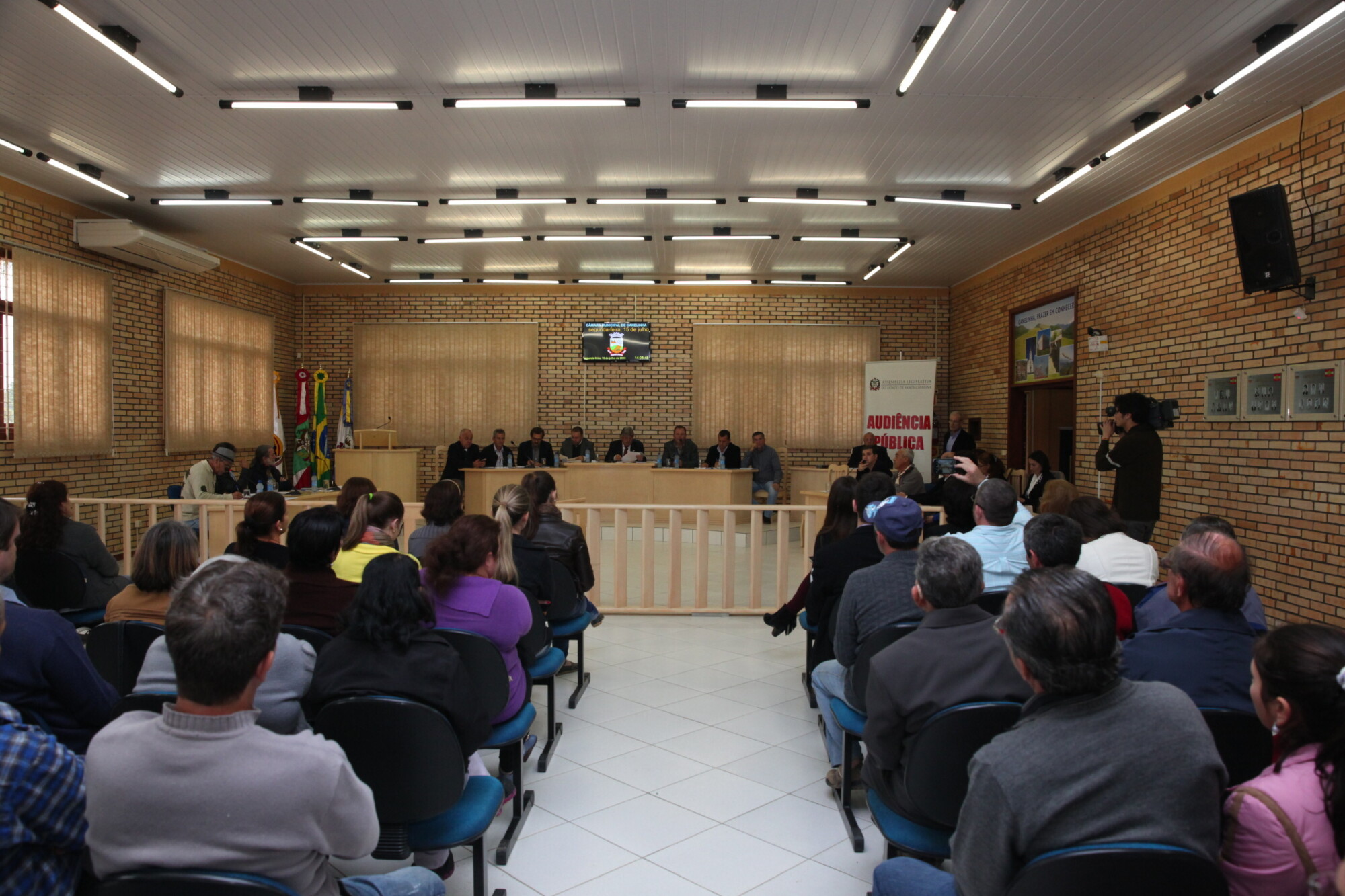 Aluna analisa importância dos cursos de formação política nas câmaras