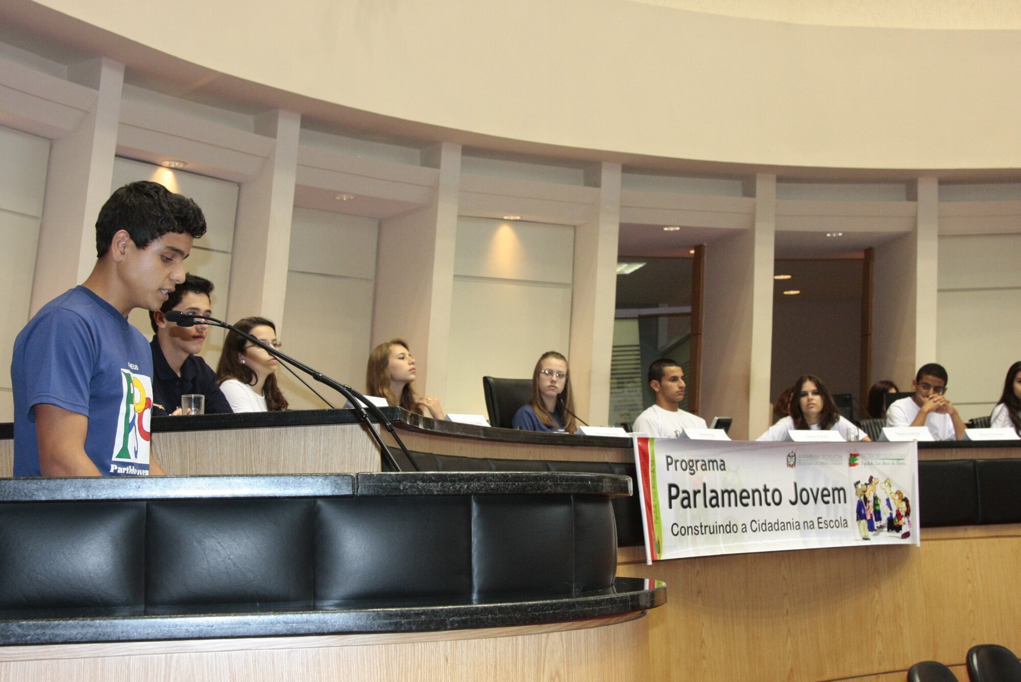 15ª edição do programa Parlamento Jovem começa nesta terça-feira (13)